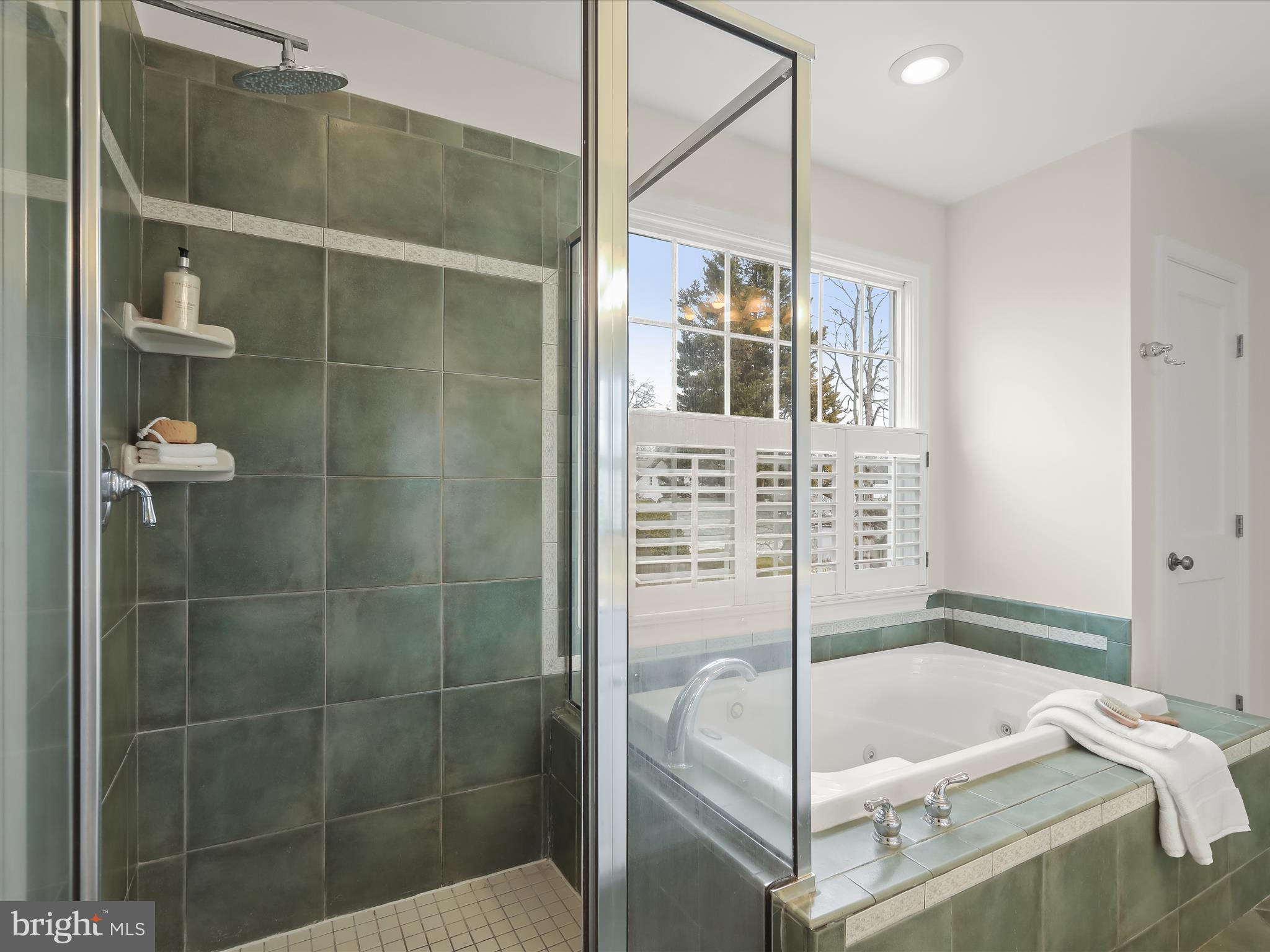 MILBURN TERRACE - Residential