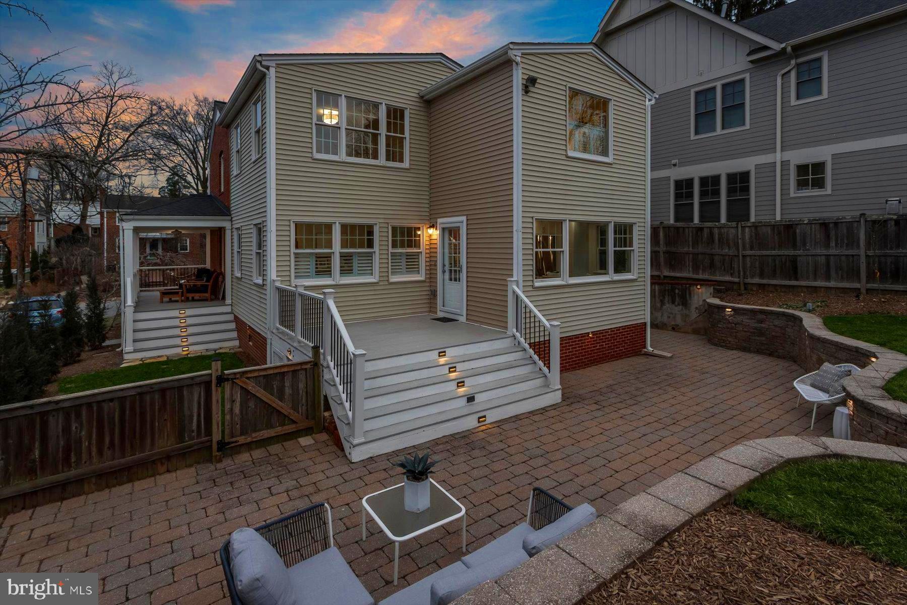 MILBURN TERRACE - Residential