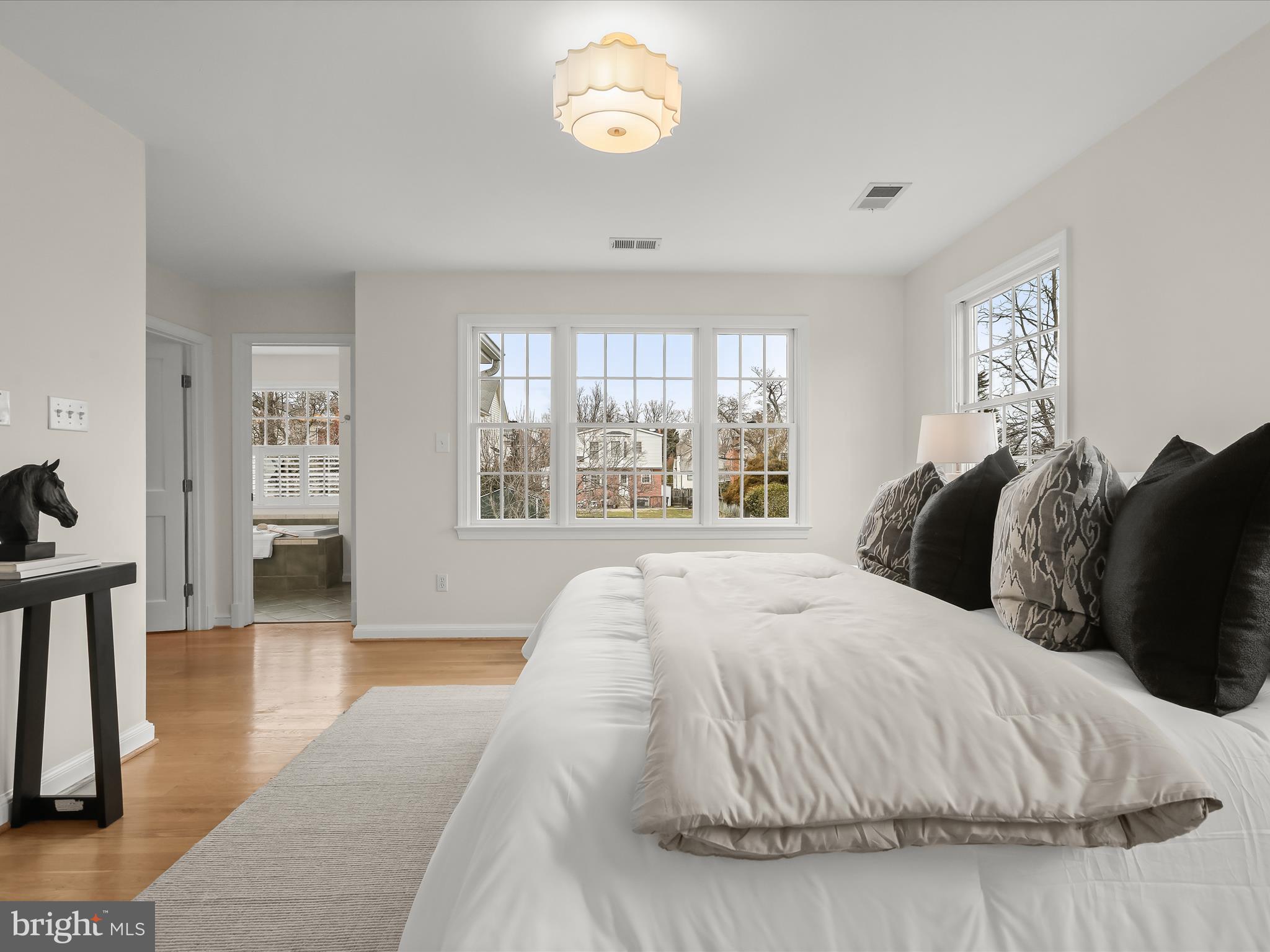 MILBURN TERRACE - Residential