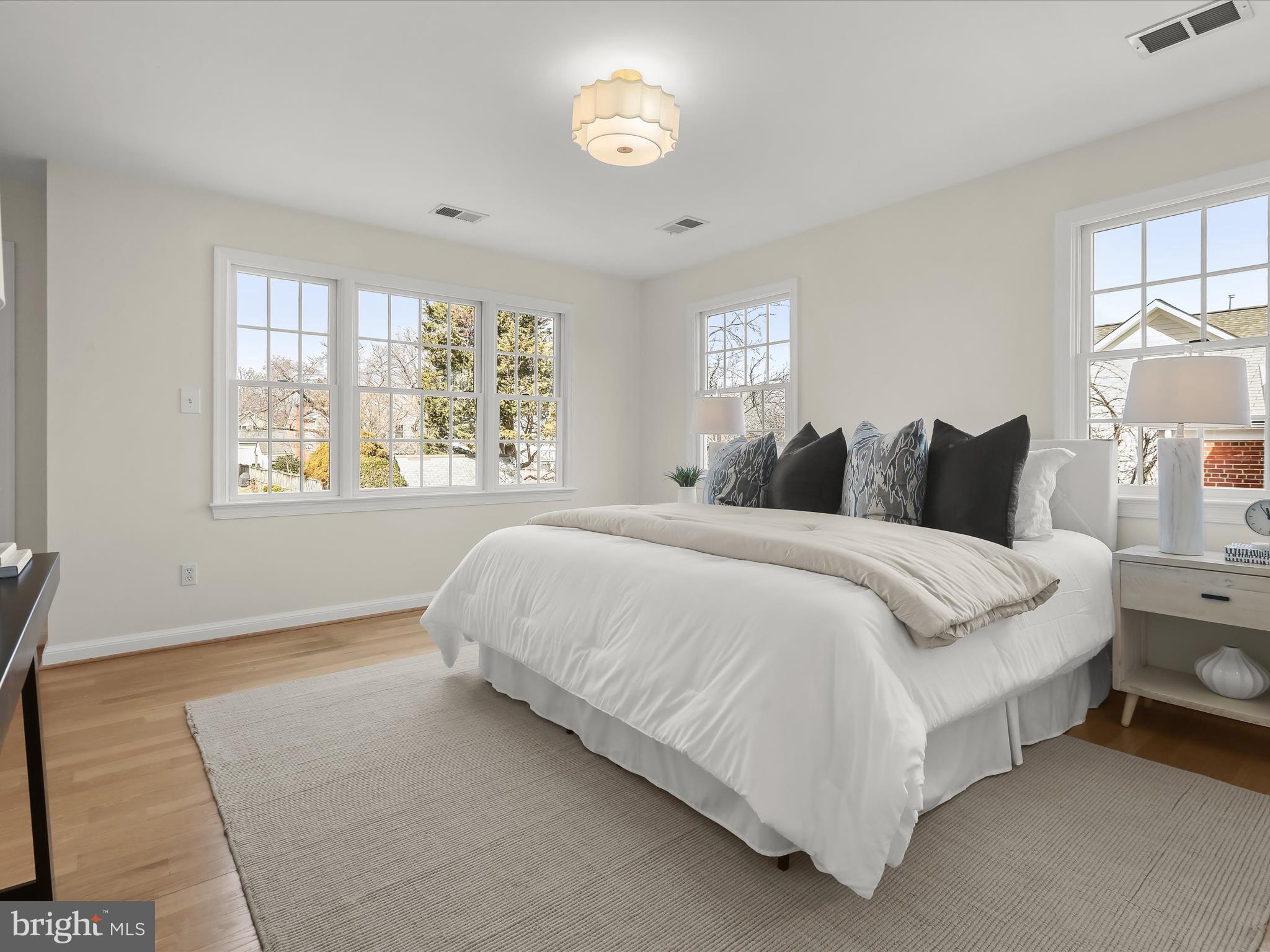 MILBURN TERRACE - Residential