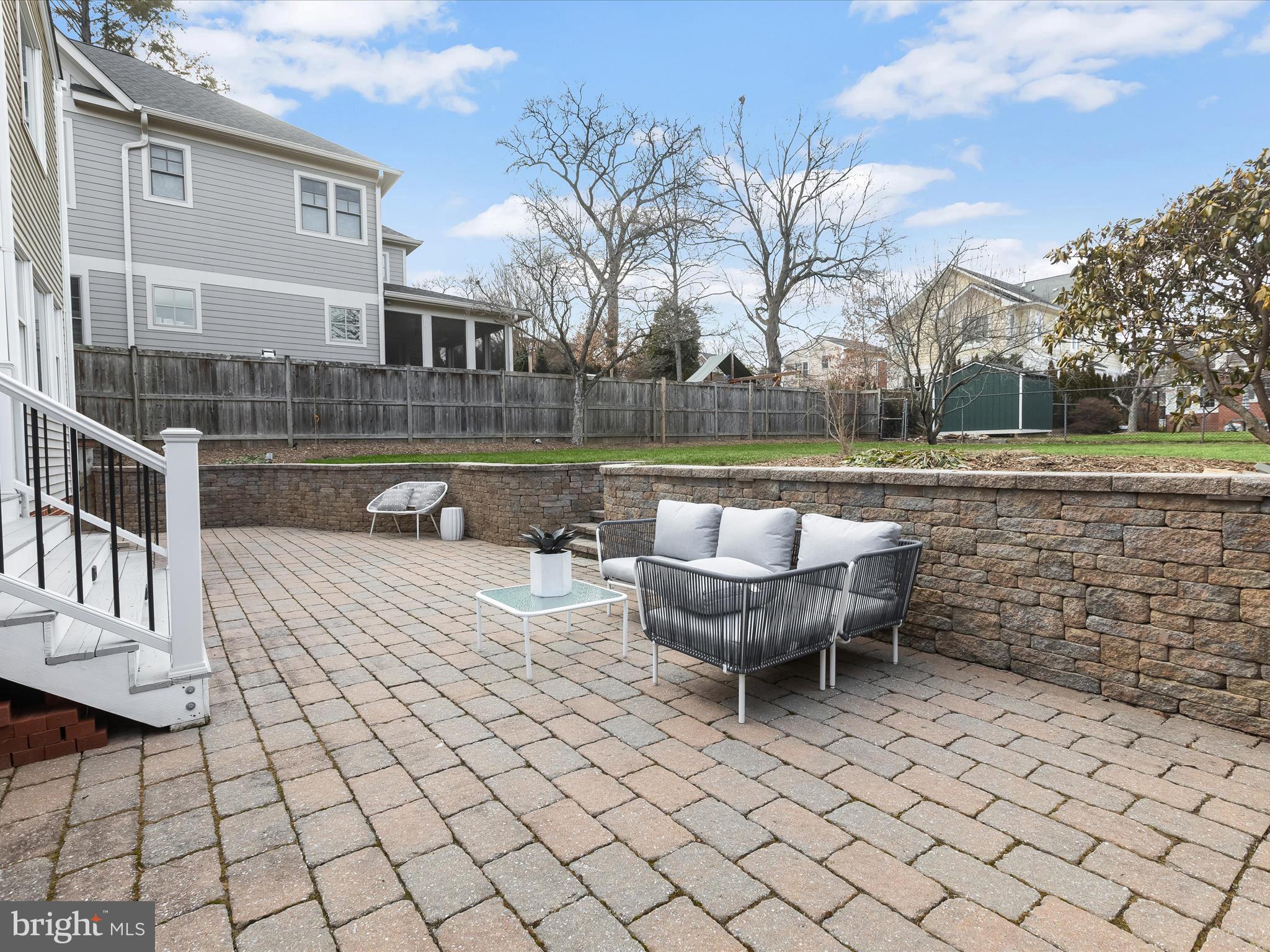 MILBURN TERRACE - Residential