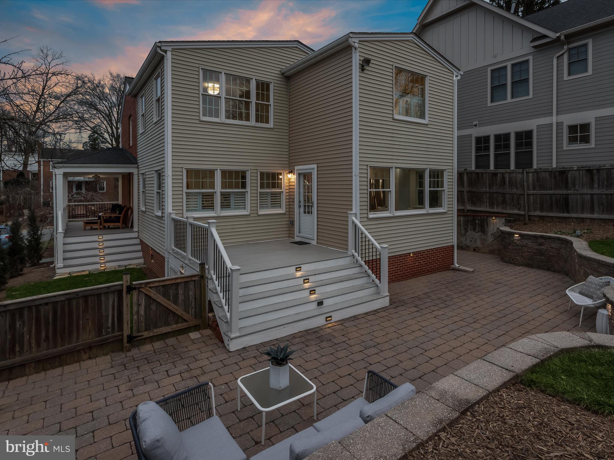 MILBURN TERRACE - Residential