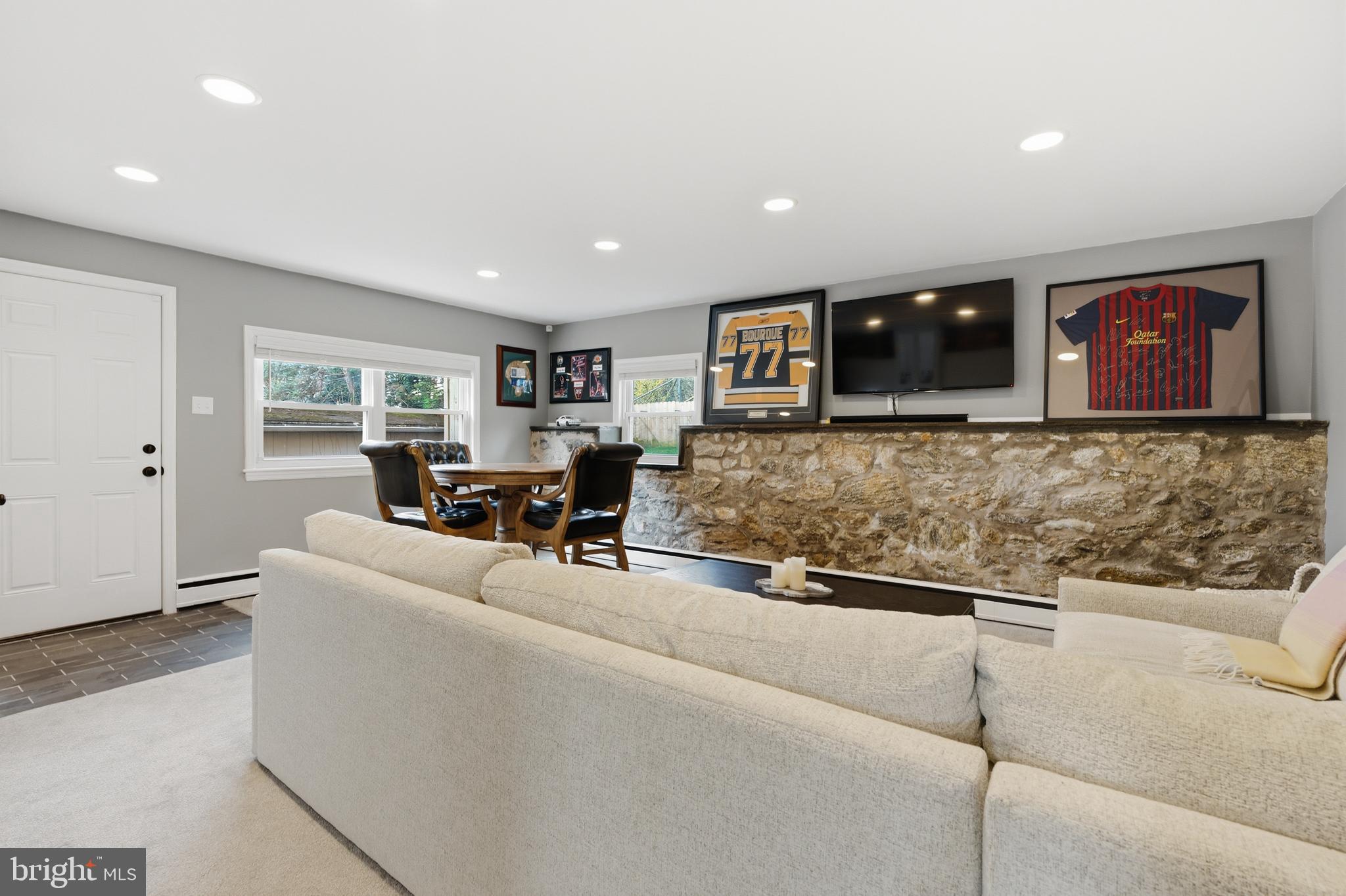 CHATHAM VIL - Residential