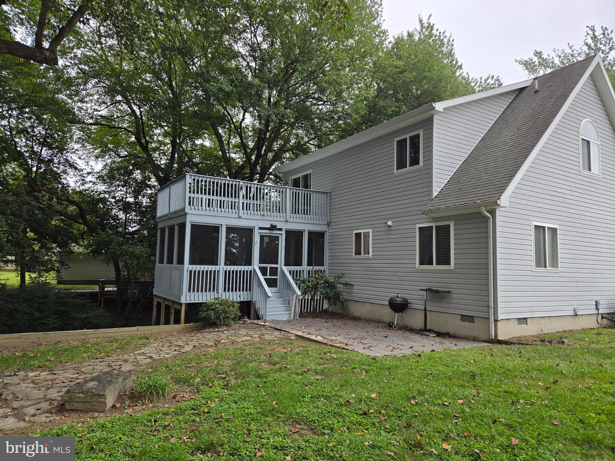 DUTCH ACRES - Residential