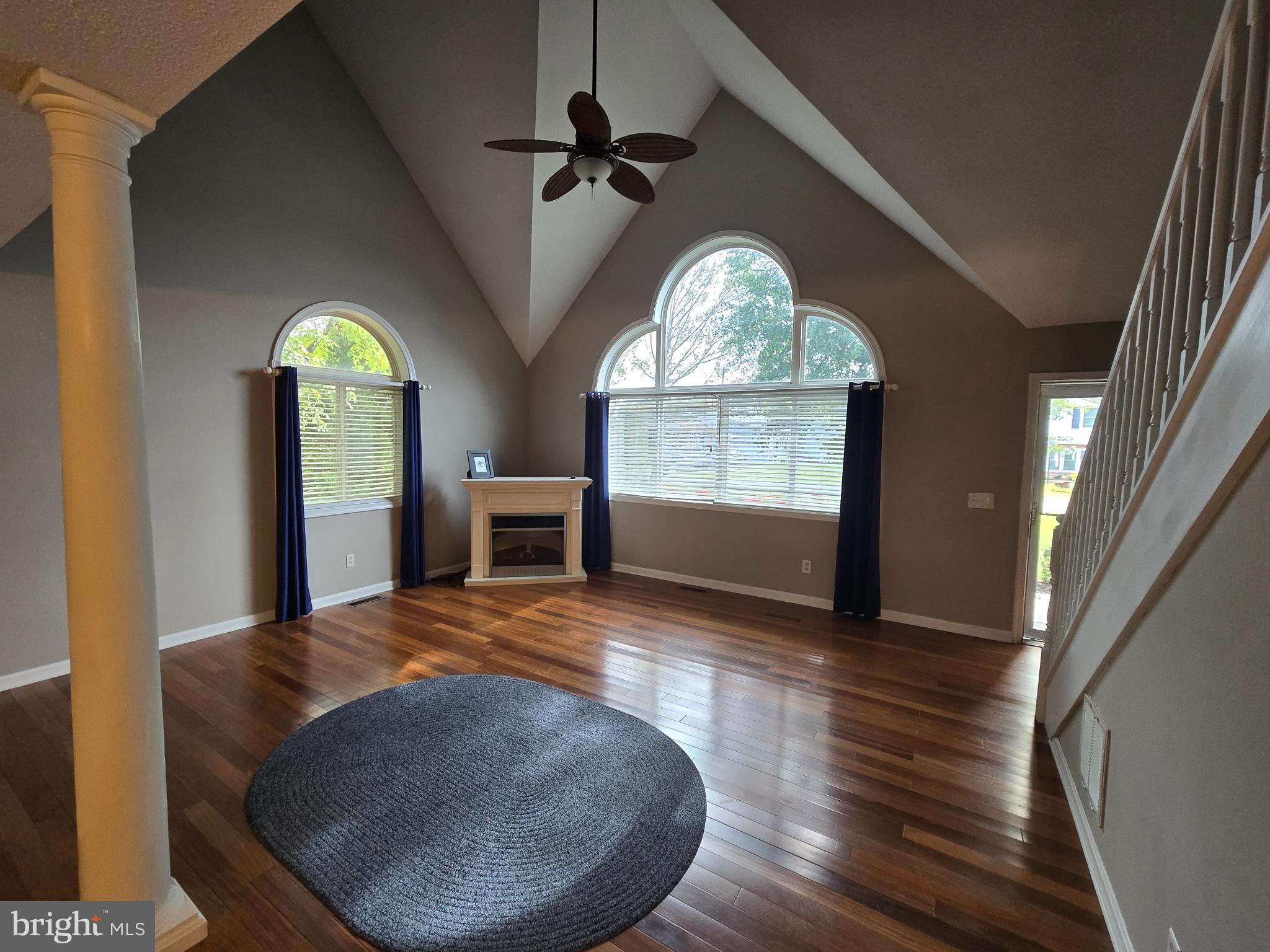 DUTCH ACRES - Residential