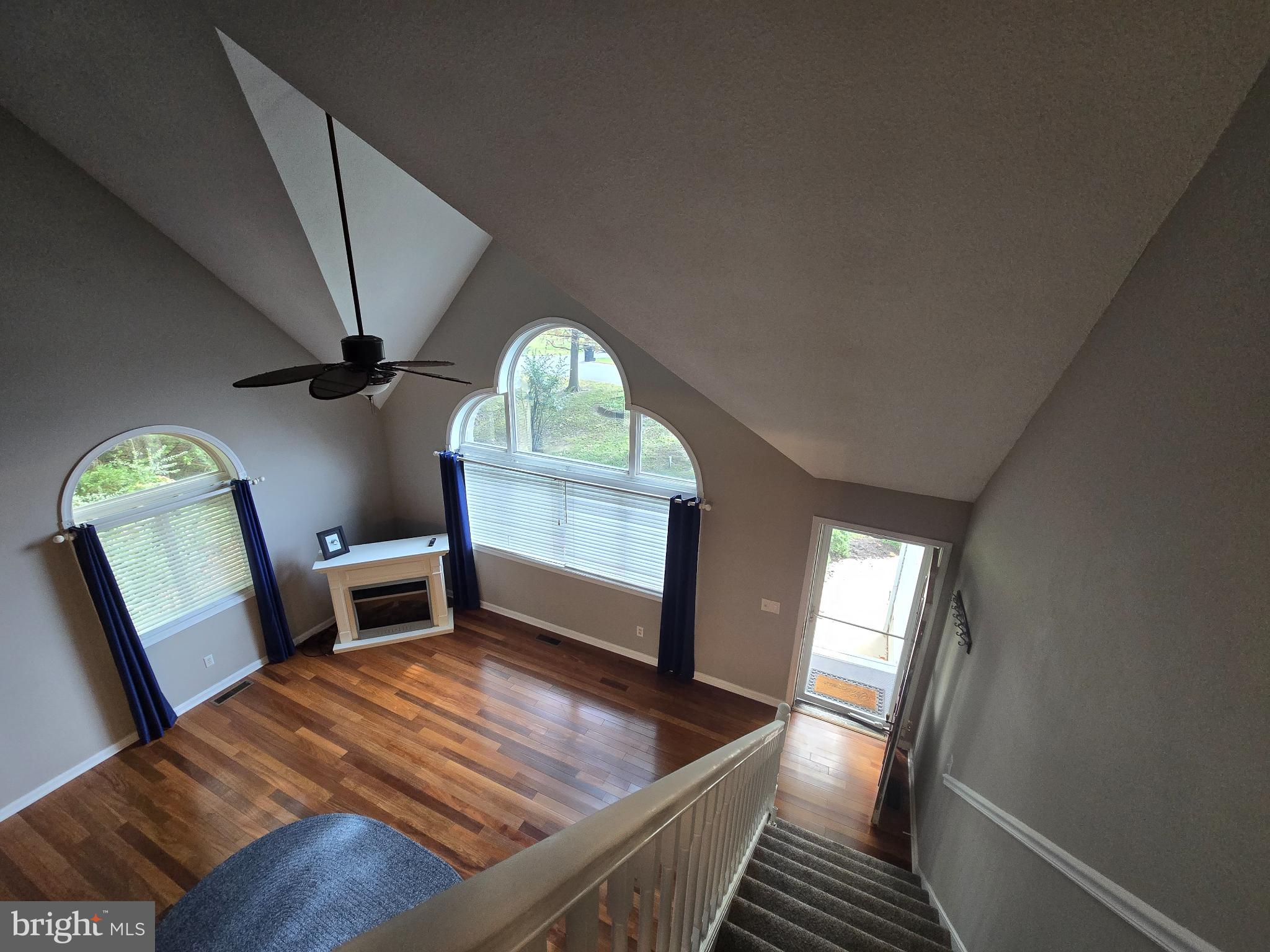 DUTCH ACRES - Residential