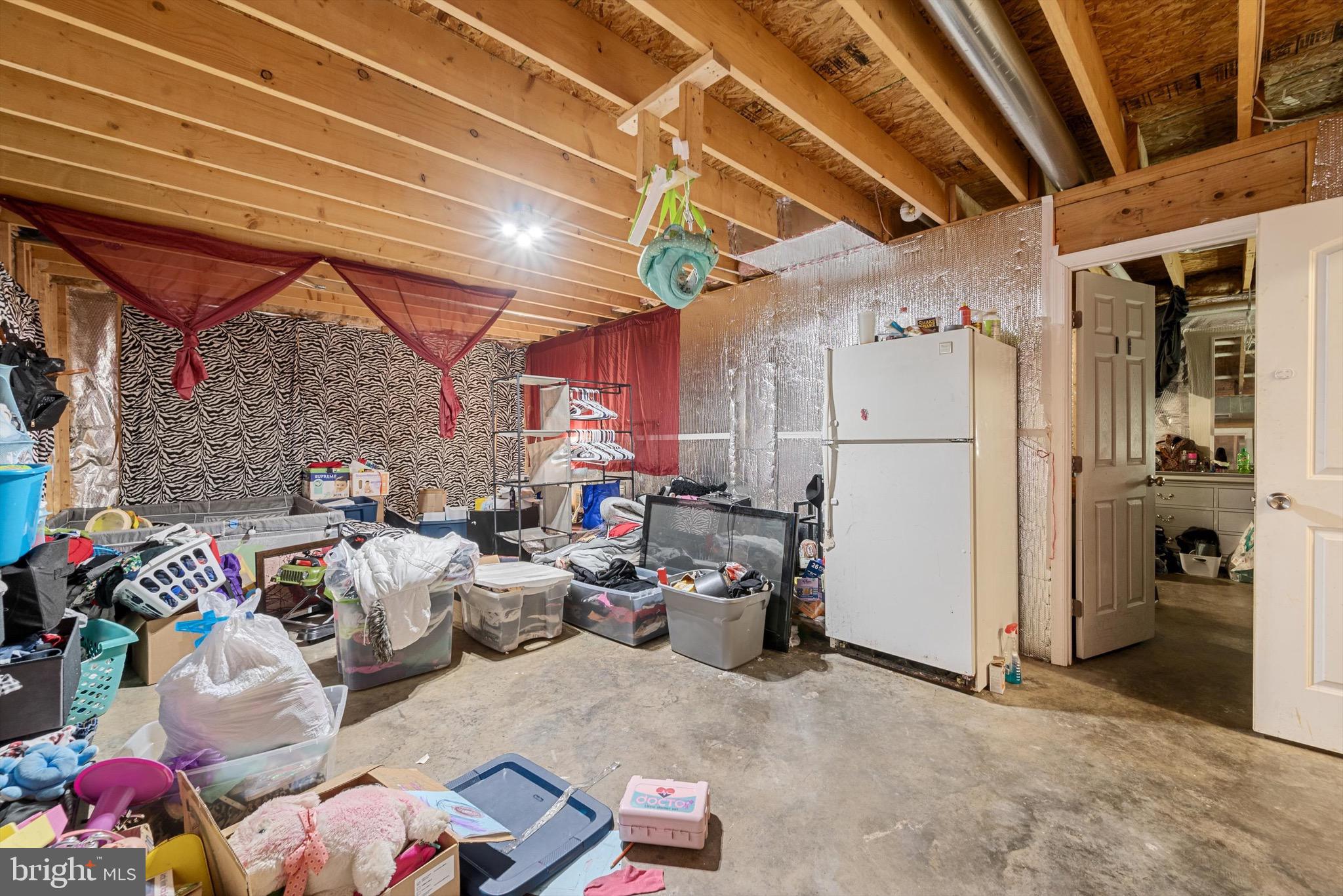 INWOOD MEADOWS - Residential