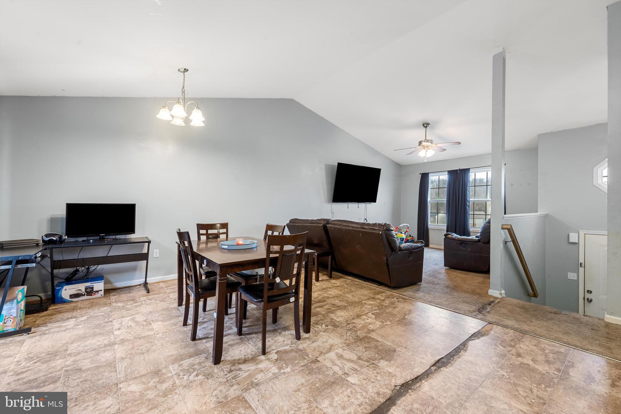 INWOOD MEADOWS - Residential