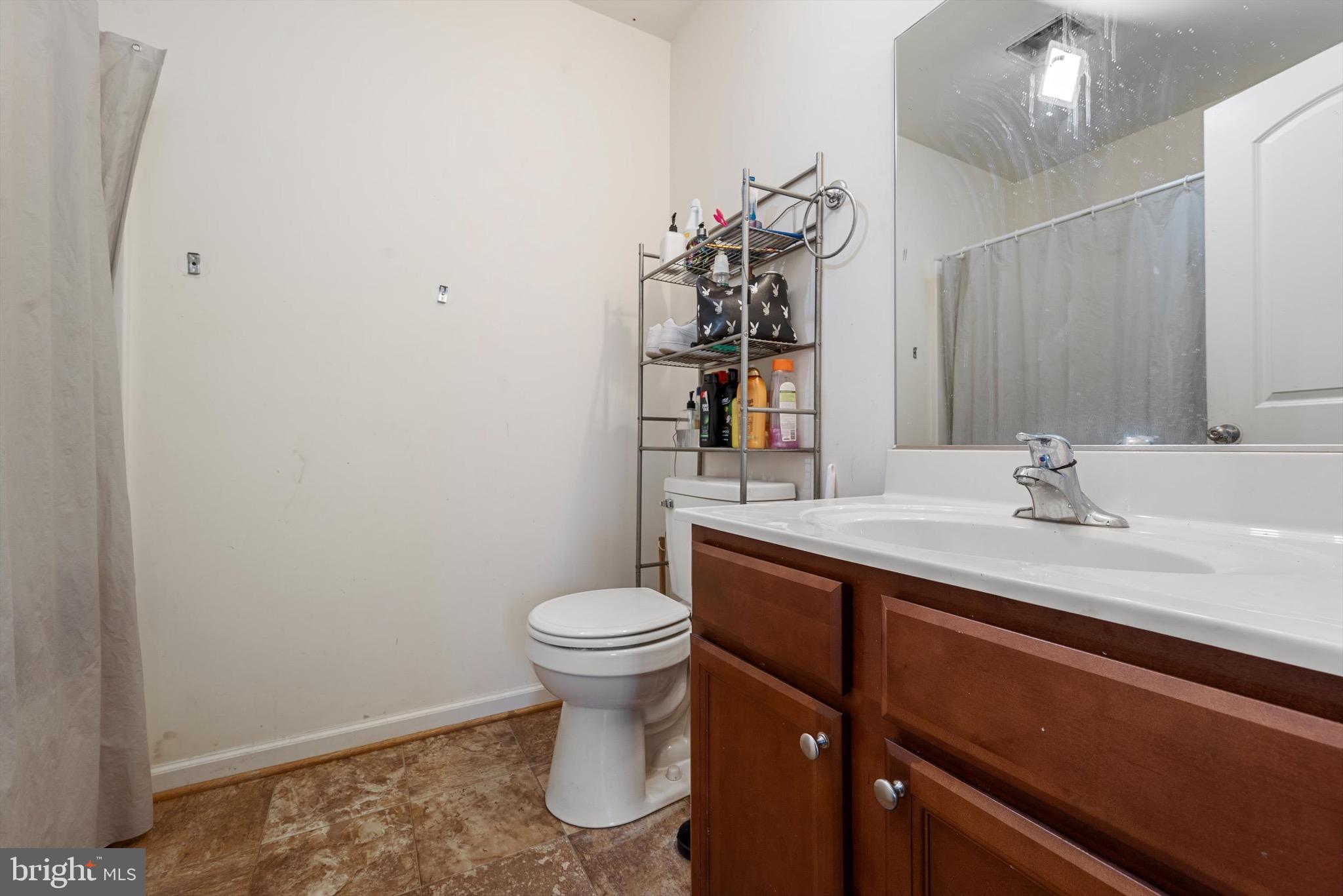 INWOOD MEADOWS - Residential