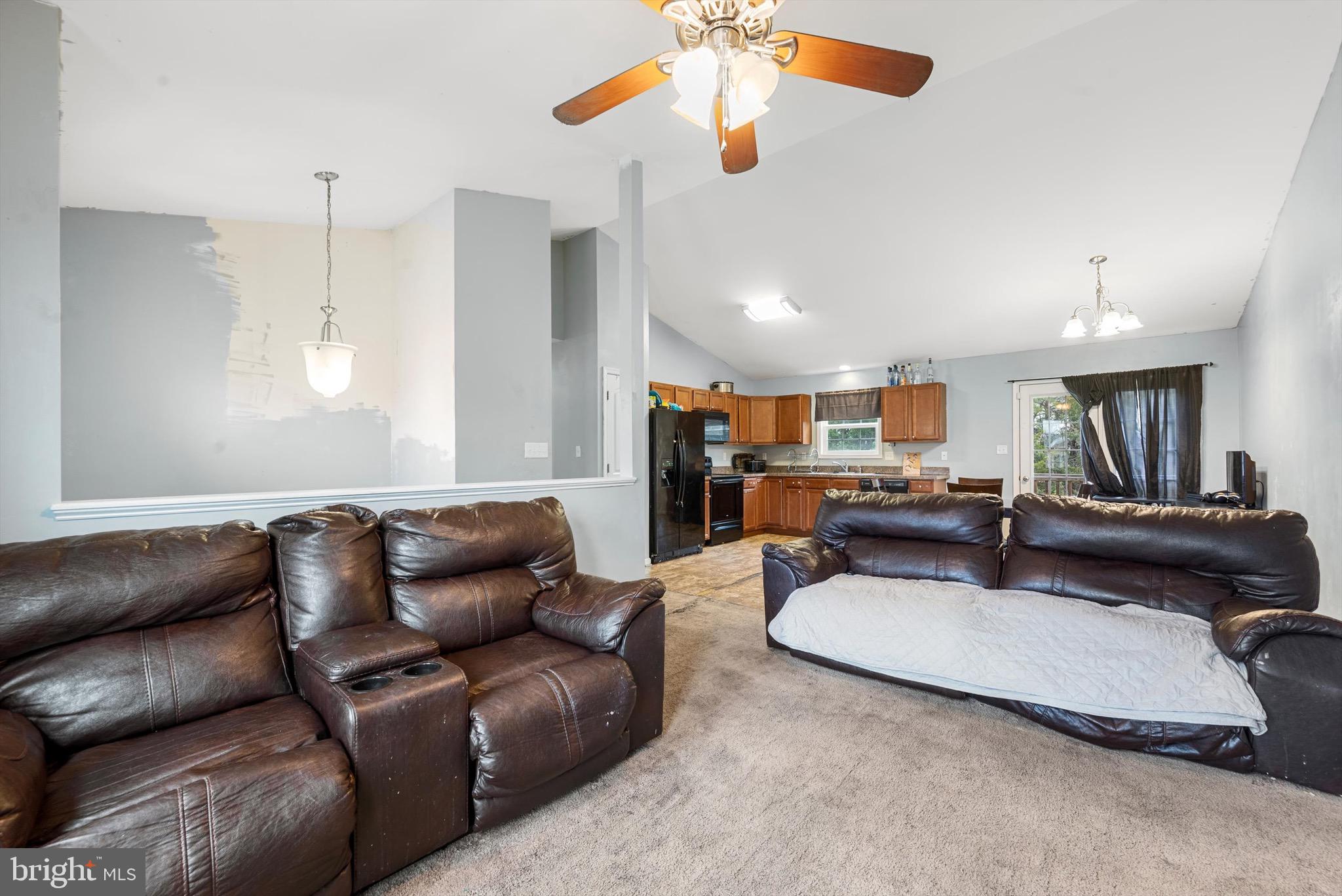 INWOOD MEADOWS - Residential