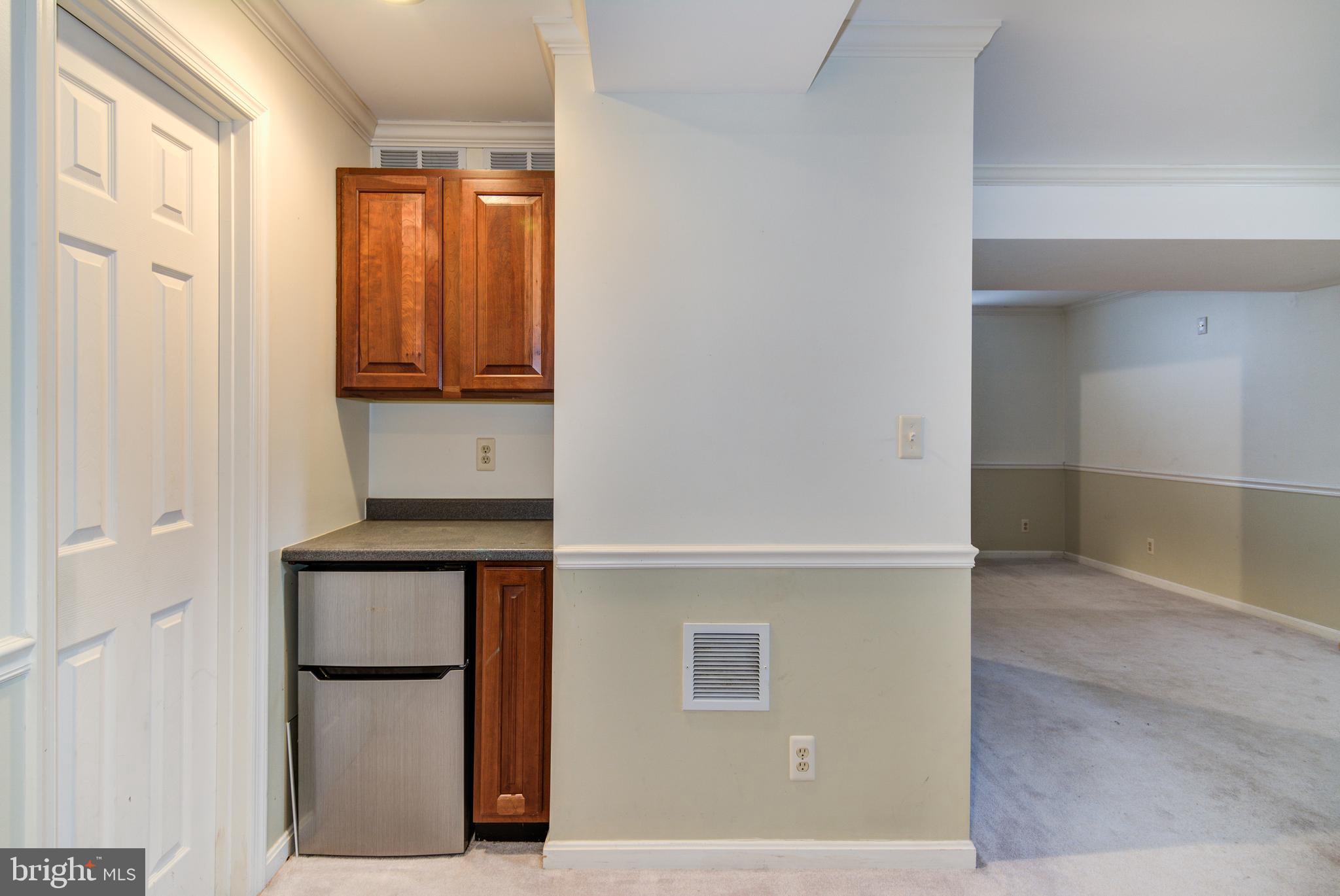 SHELTONS RUN - Residential