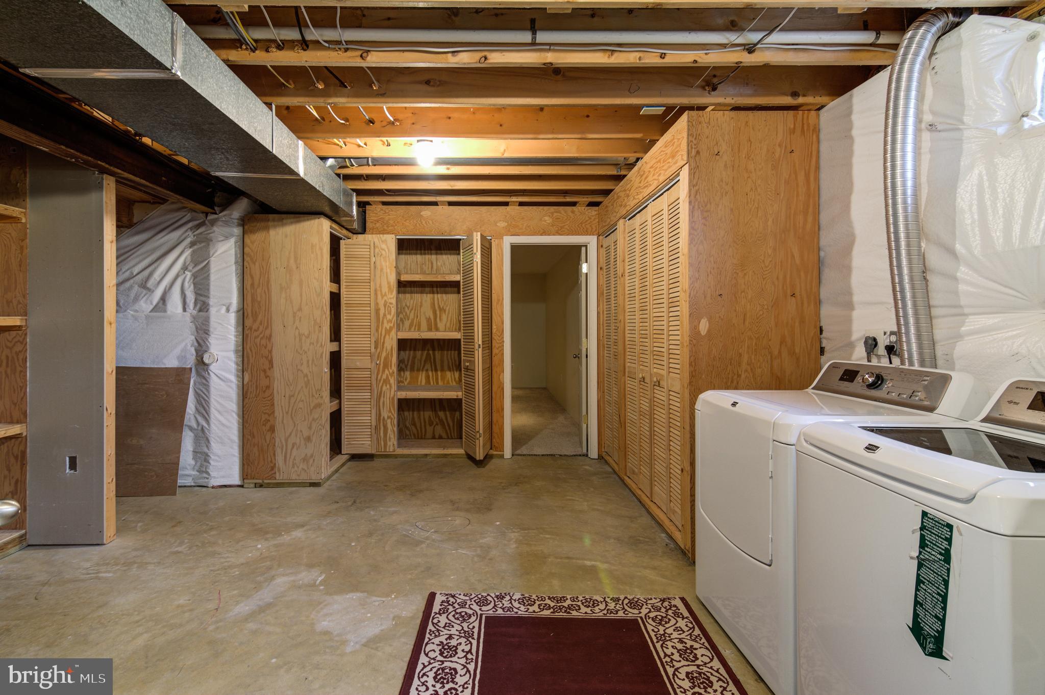 SHELTONS RUN - Residential