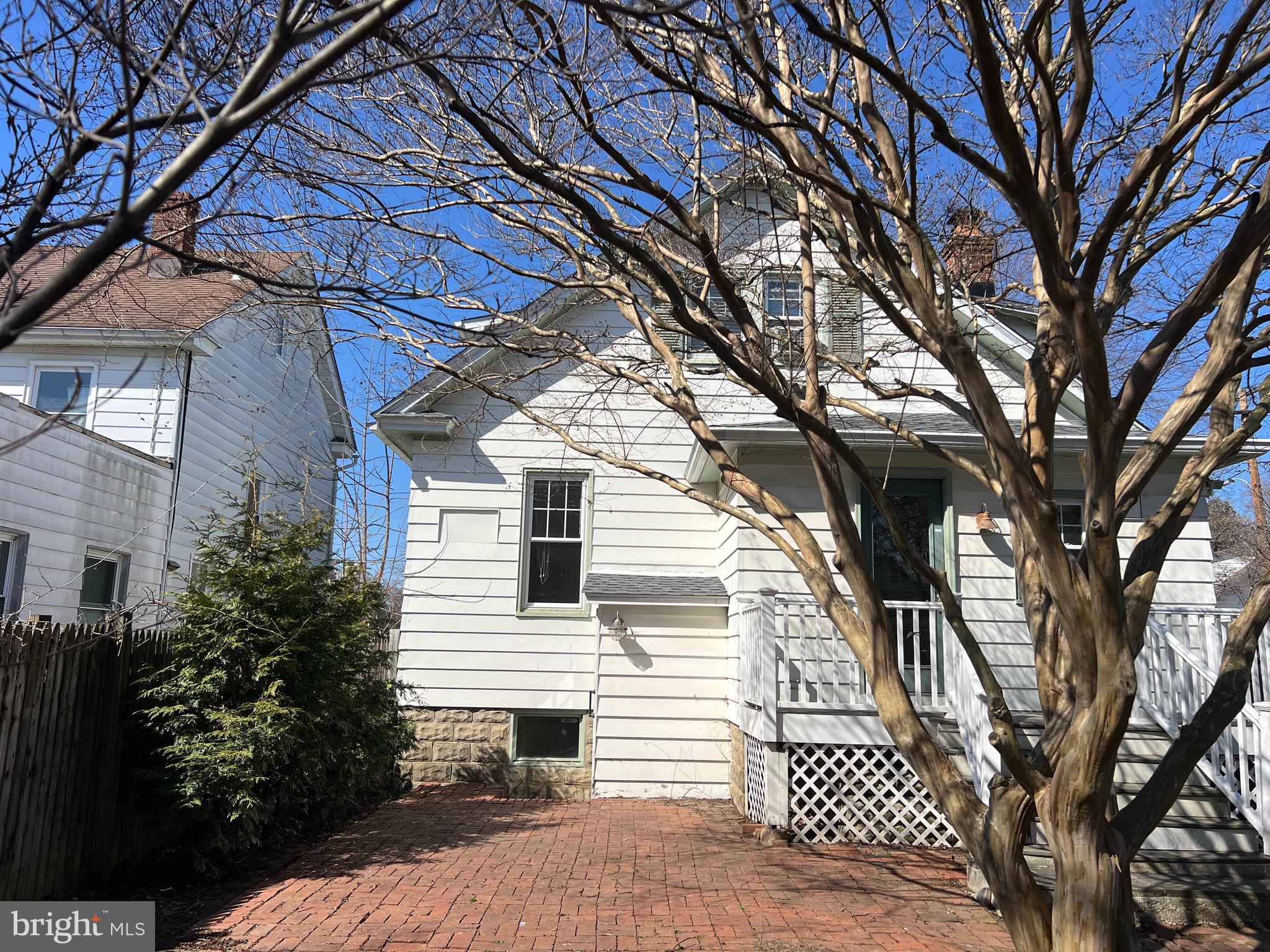 HOMEWOOD - Residential