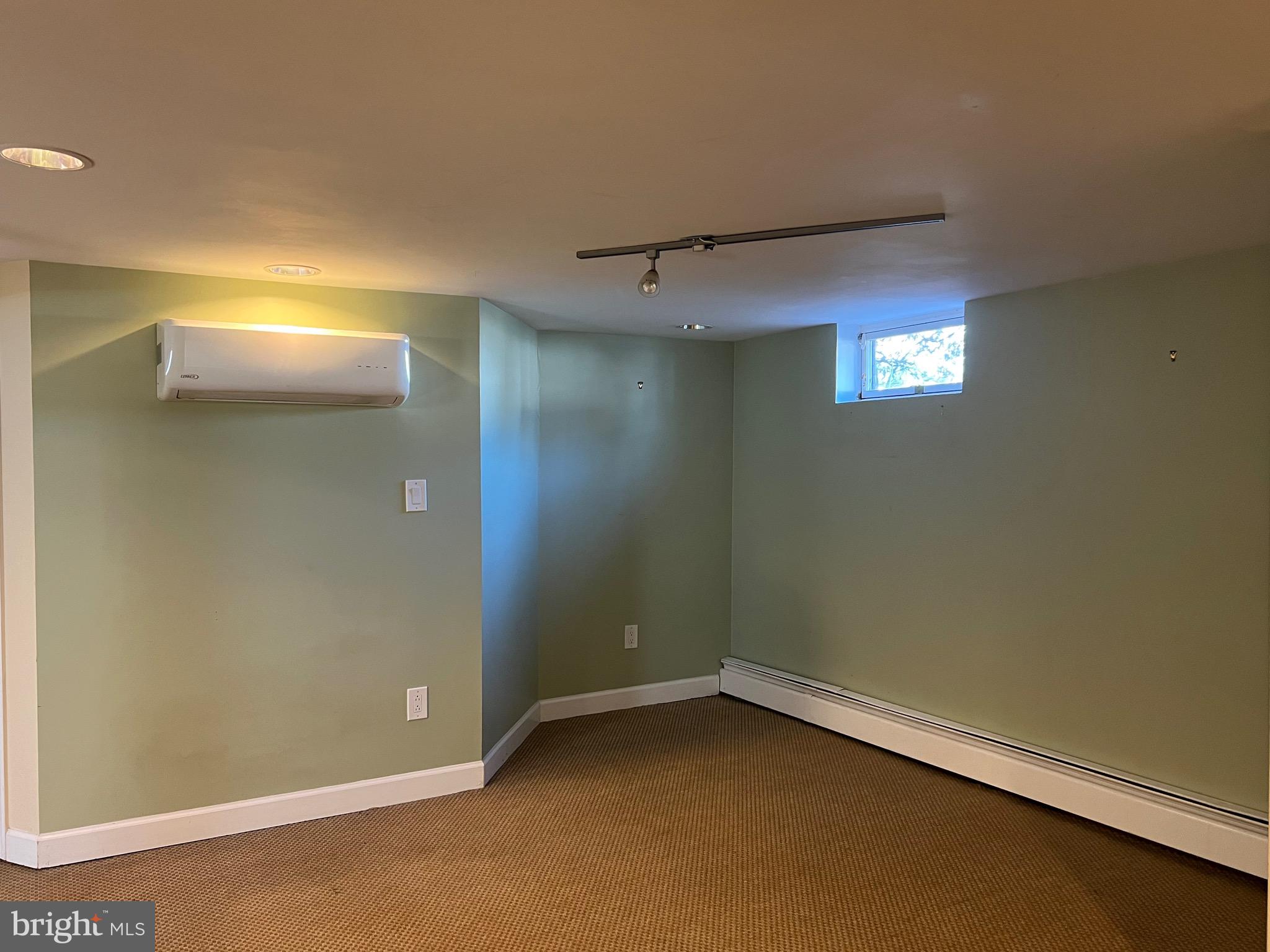 HOMEWOOD - Residential