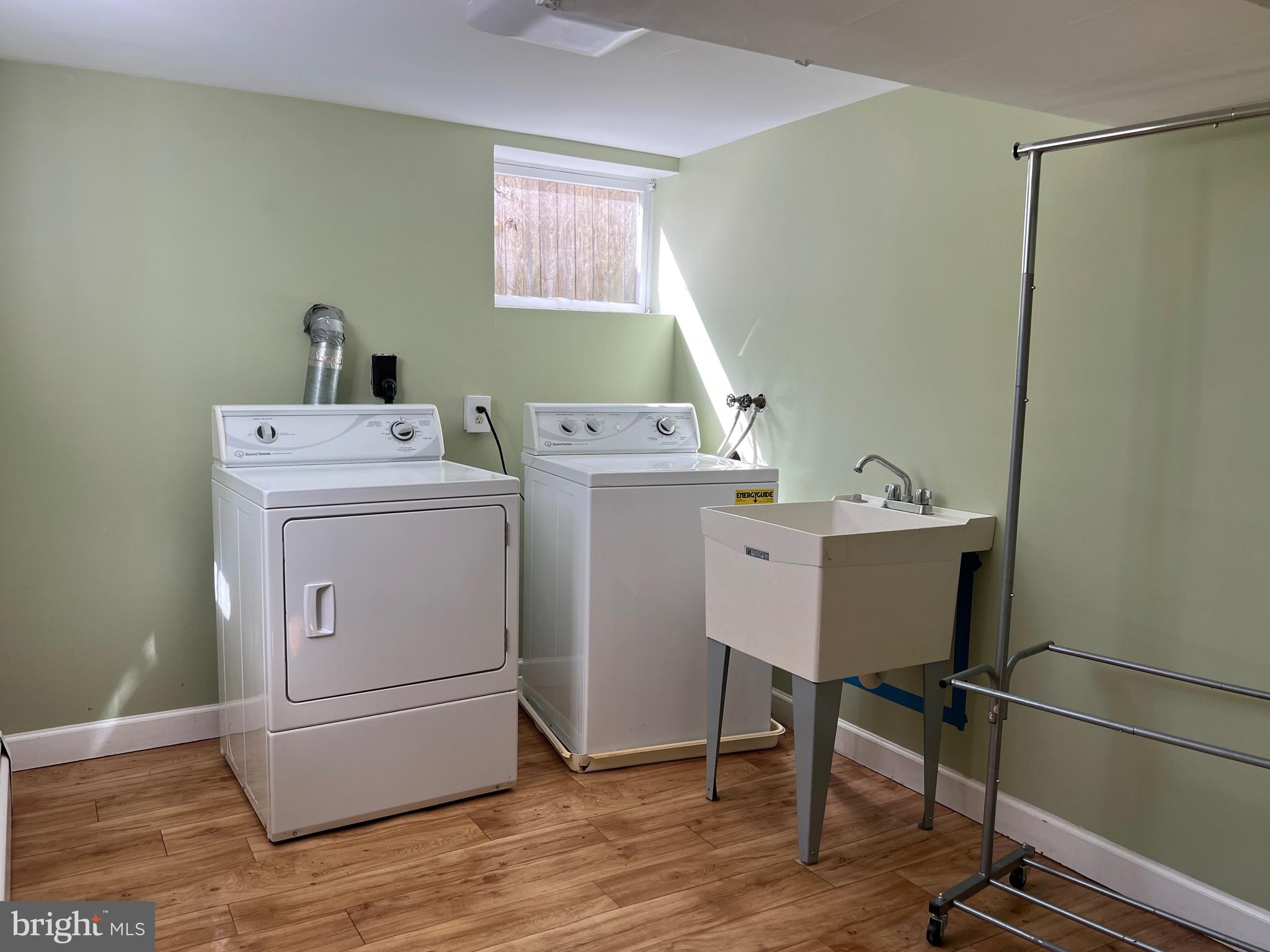 HOMEWOOD - Residential