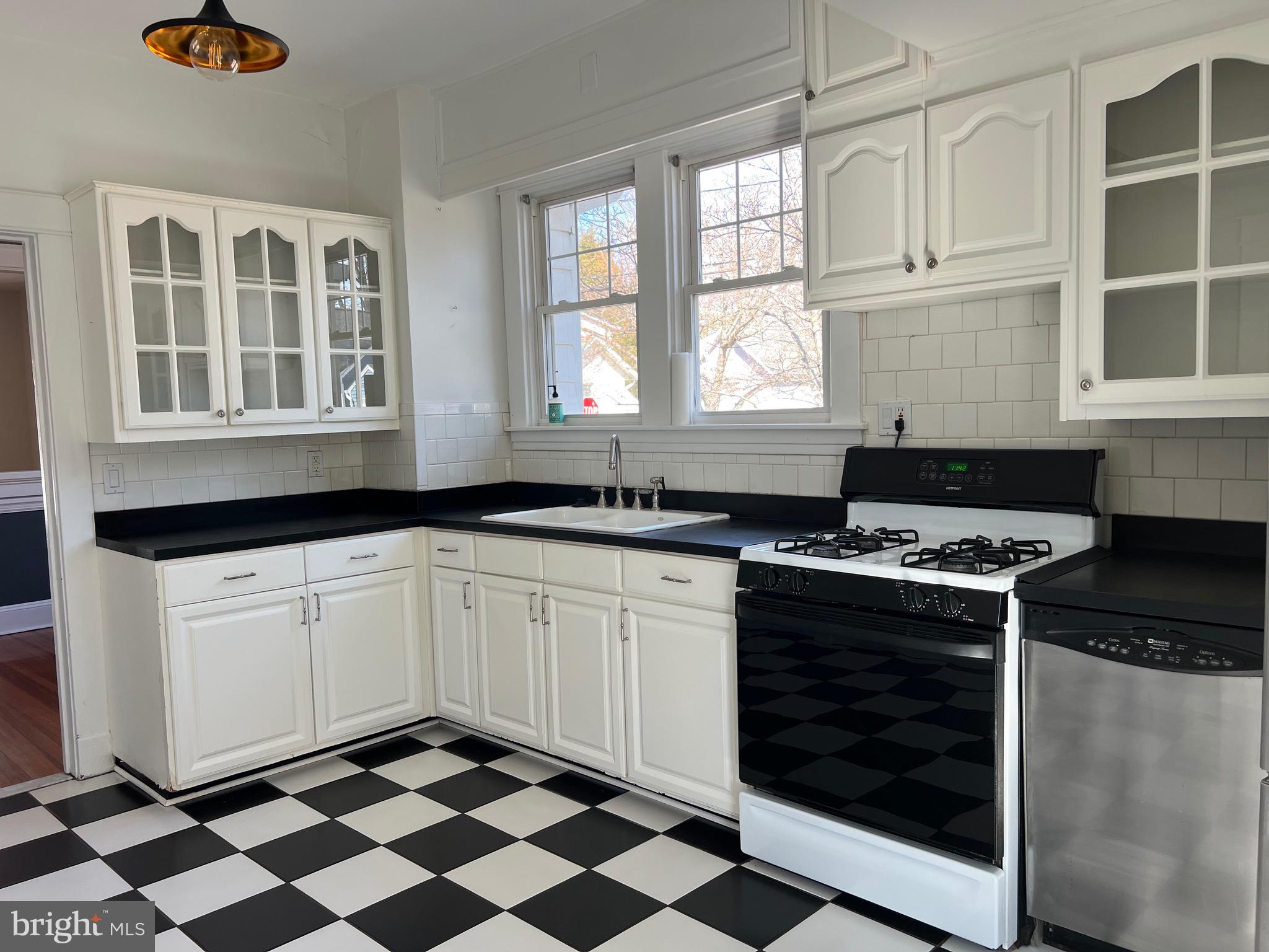 HOMEWOOD - Residential