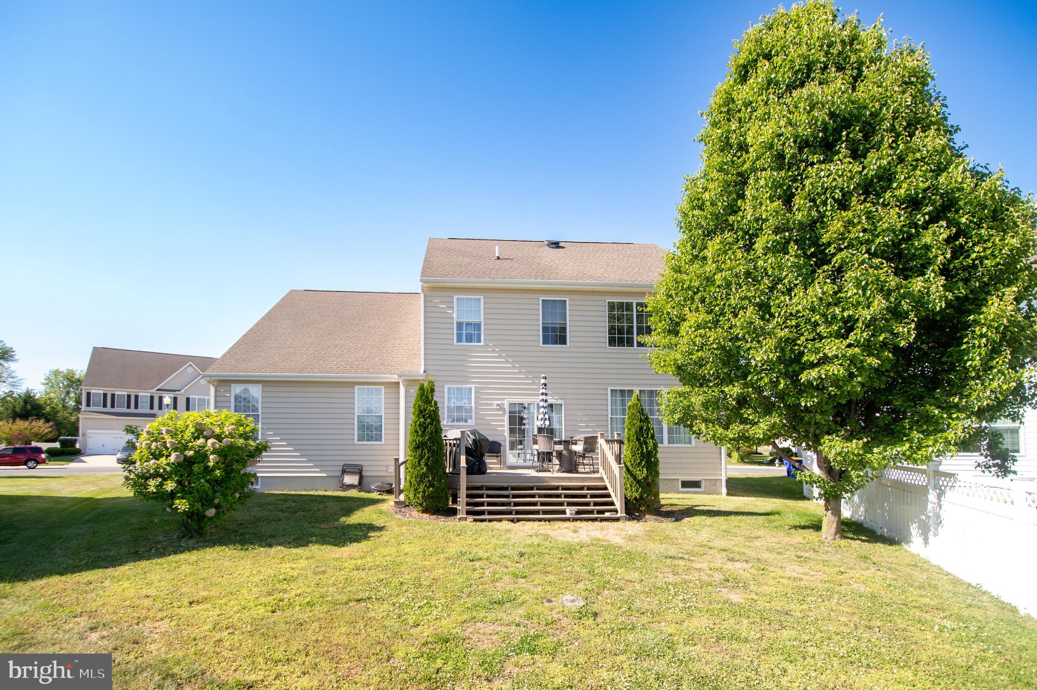MEARFIELD - Residential