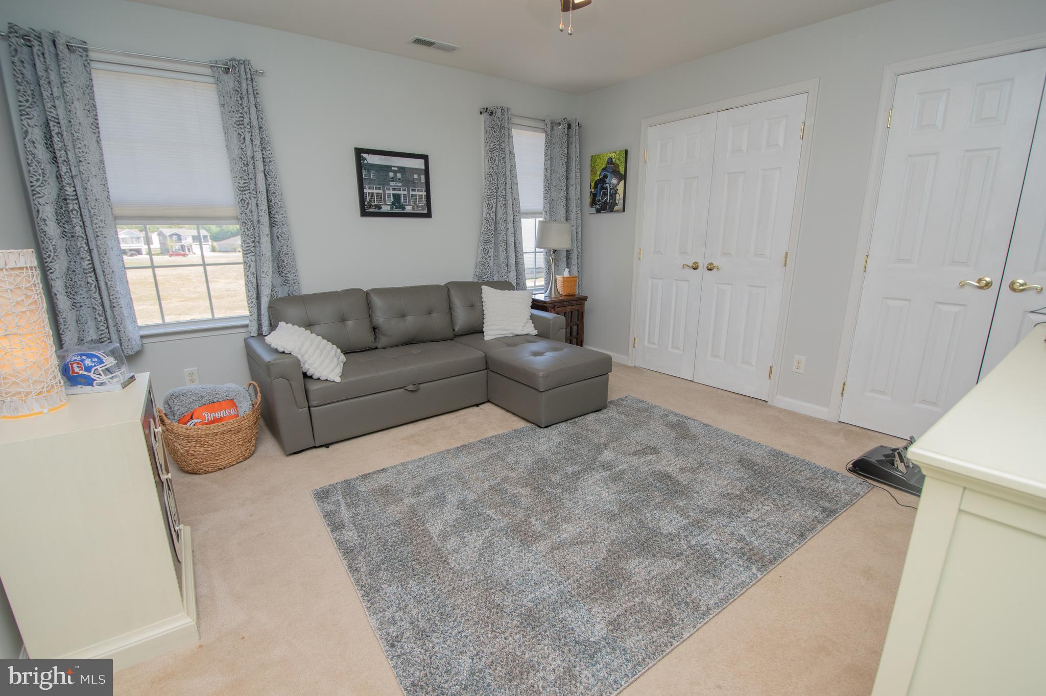 MEARFIELD - Residential