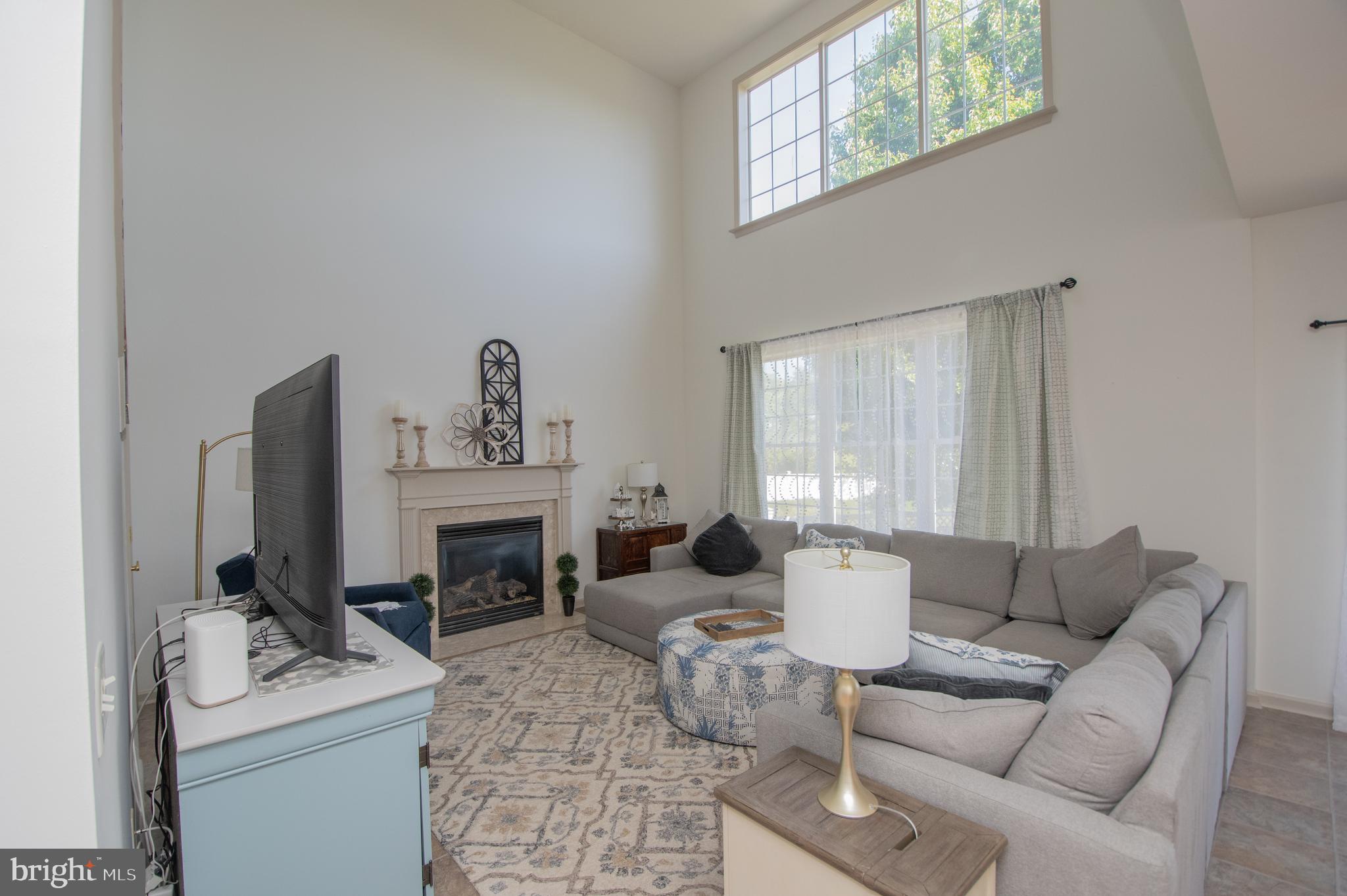 MEARFIELD - Residential