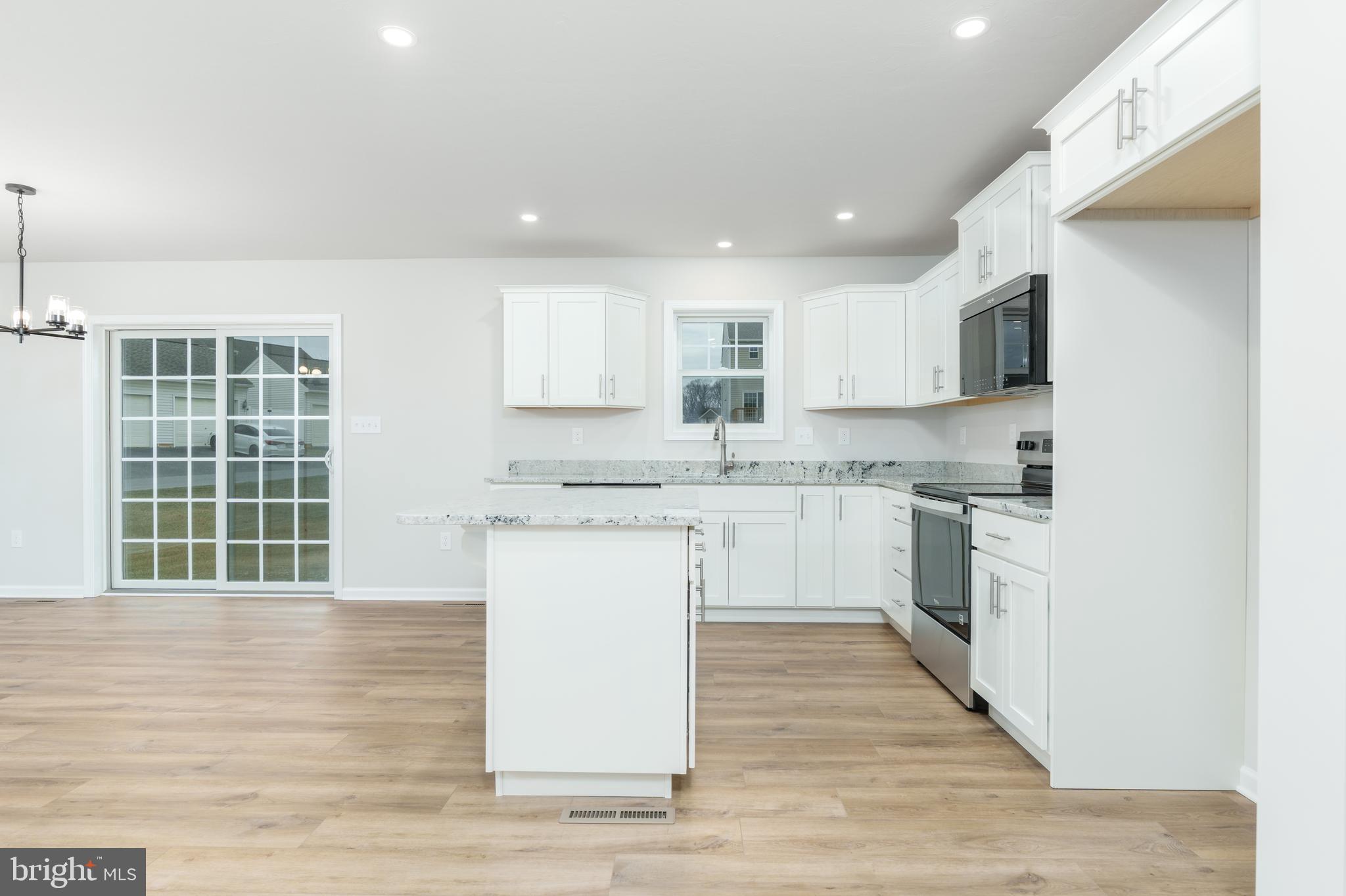 DEERFIELD - Residential