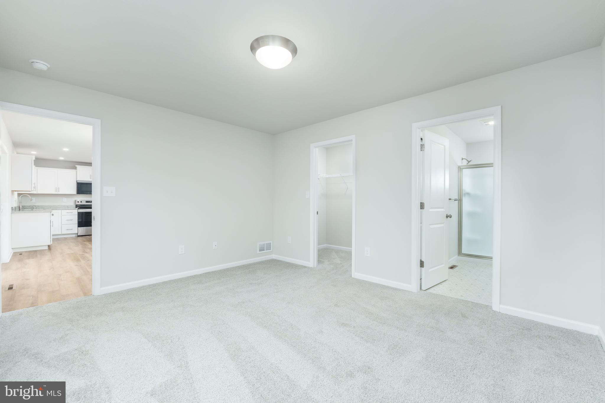 DEERFIELD - Residential