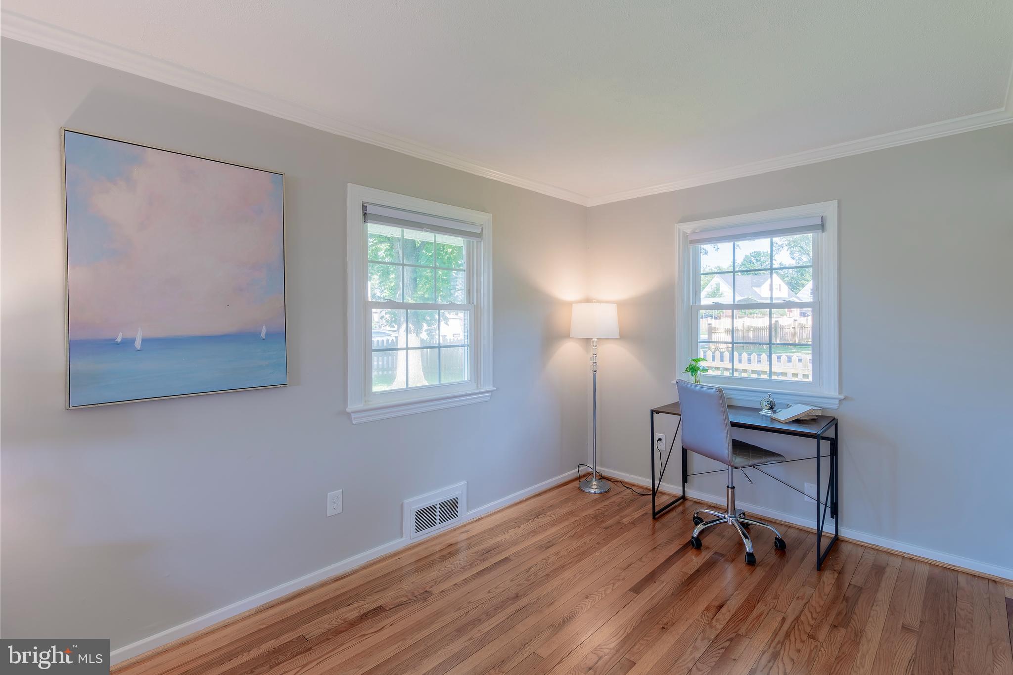 BUCKNELL MANOR - Residential