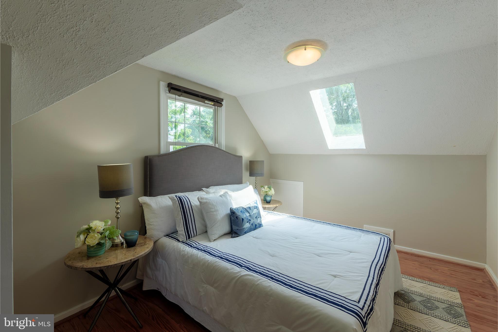 BUCKNELL MANOR - Residential