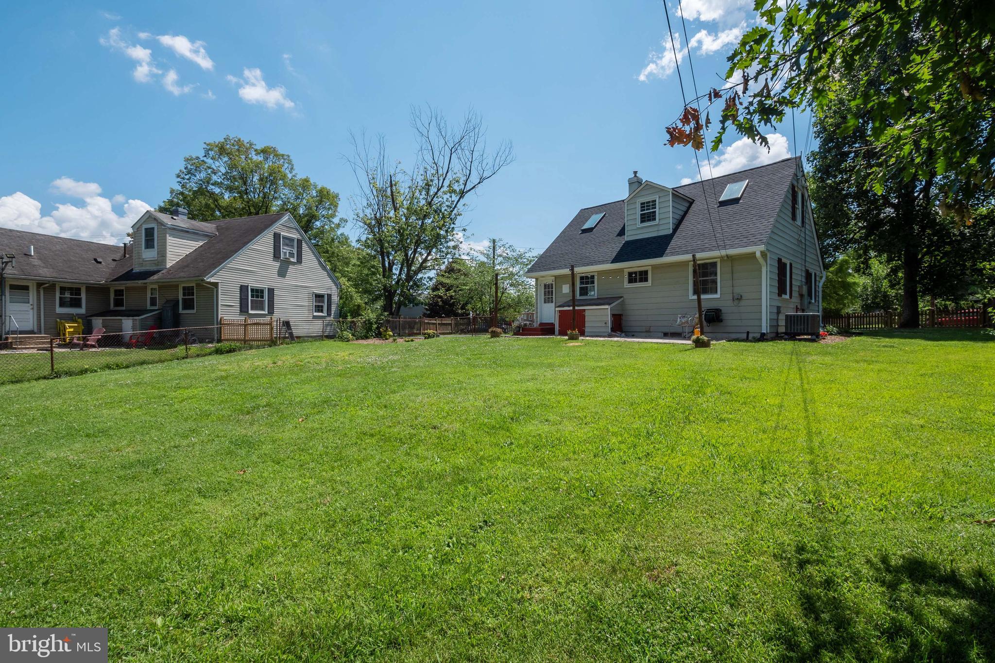BUCKNELL MANOR - Residential