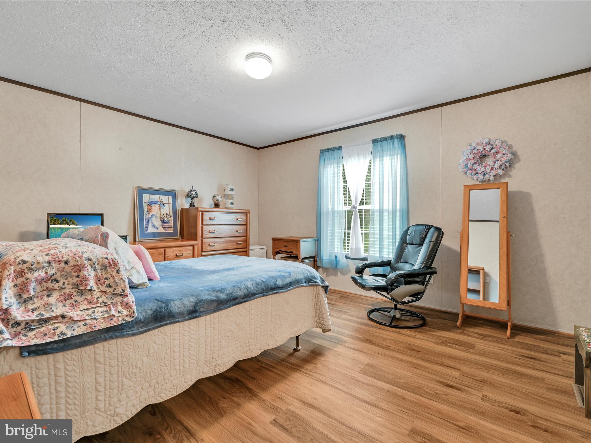 OAK RIDGE ESTATES - Residential