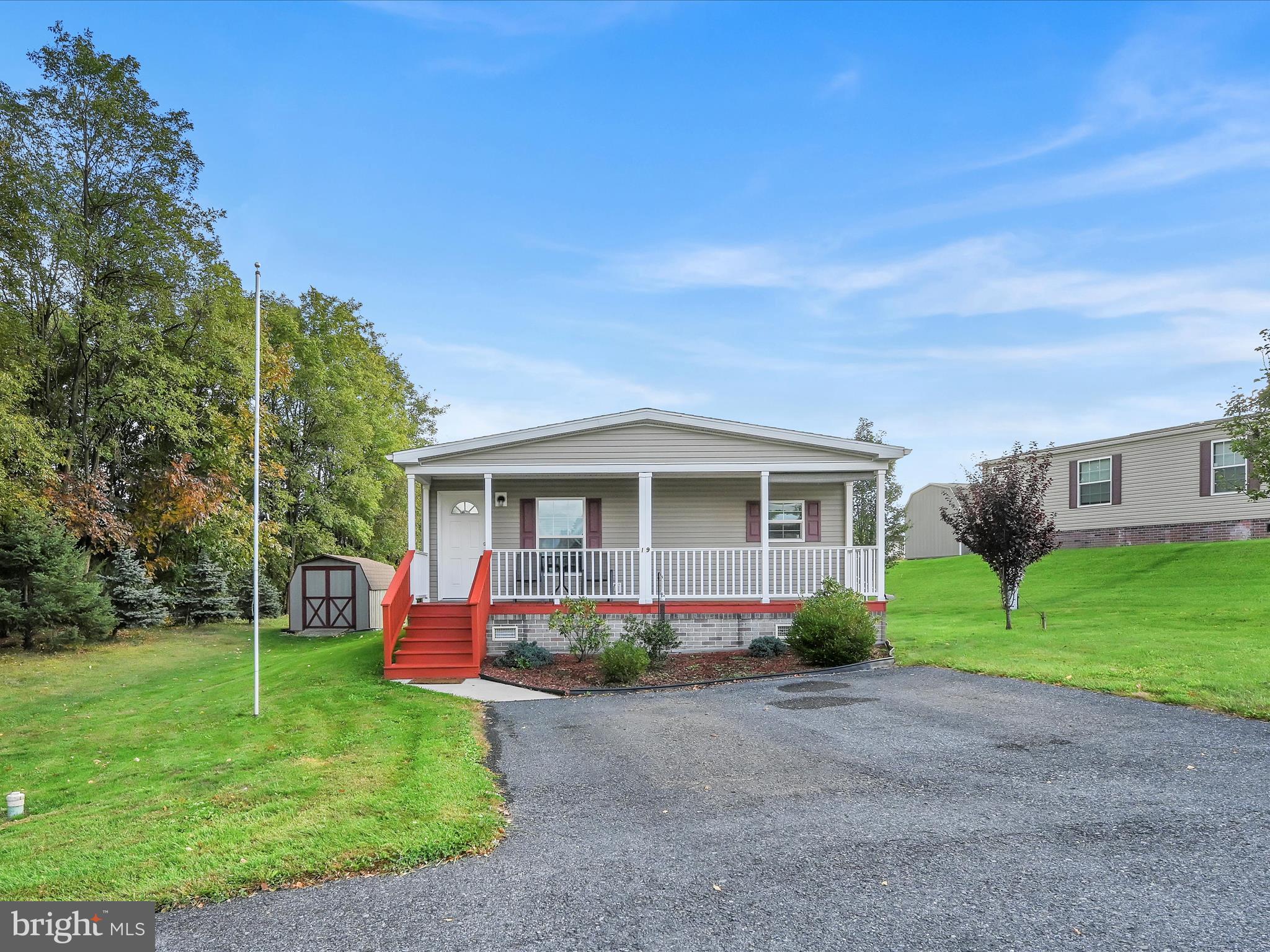 OAK RIDGE ESTATES - Residential