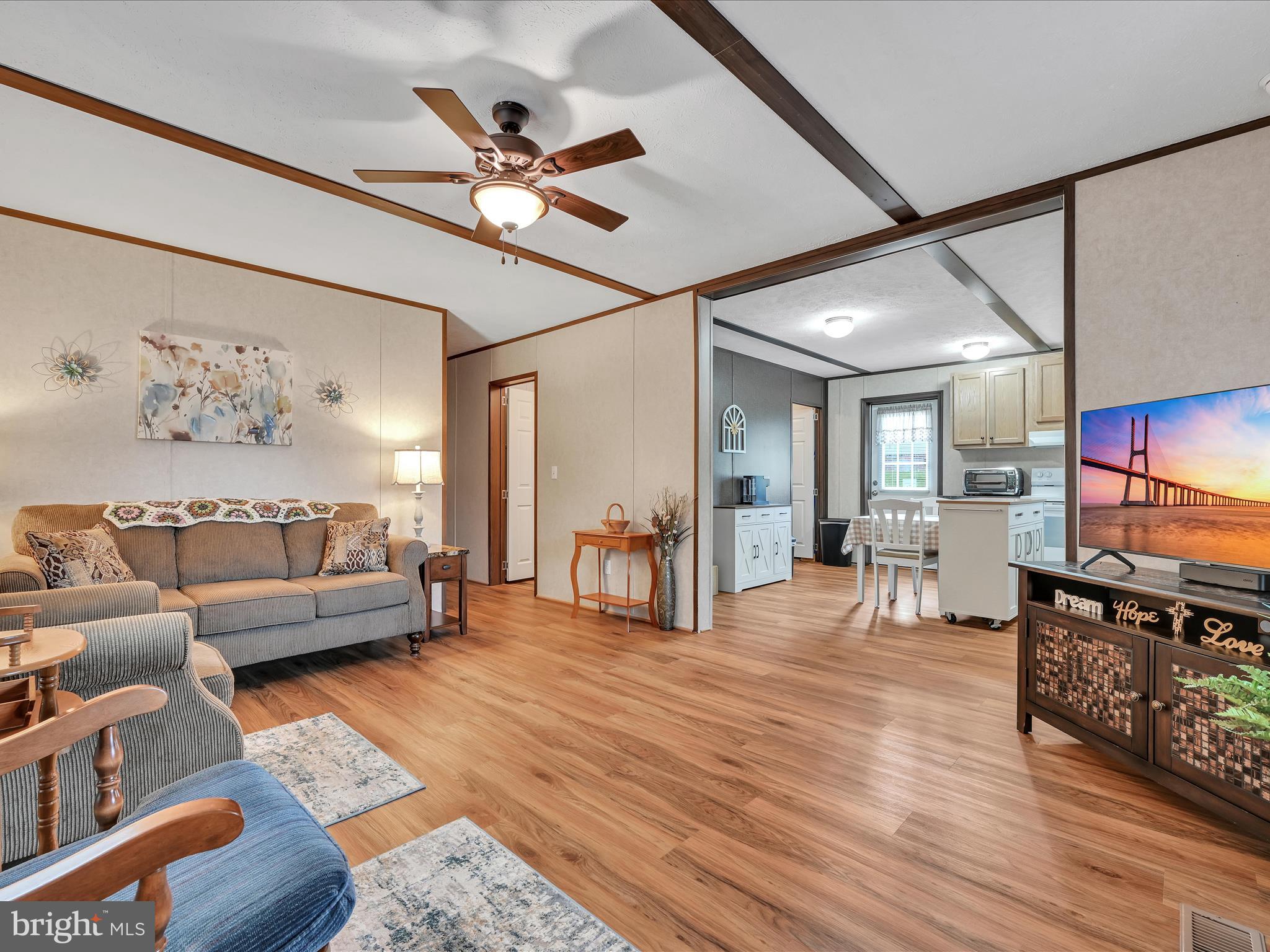 OAK RIDGE ESTATES - Residential