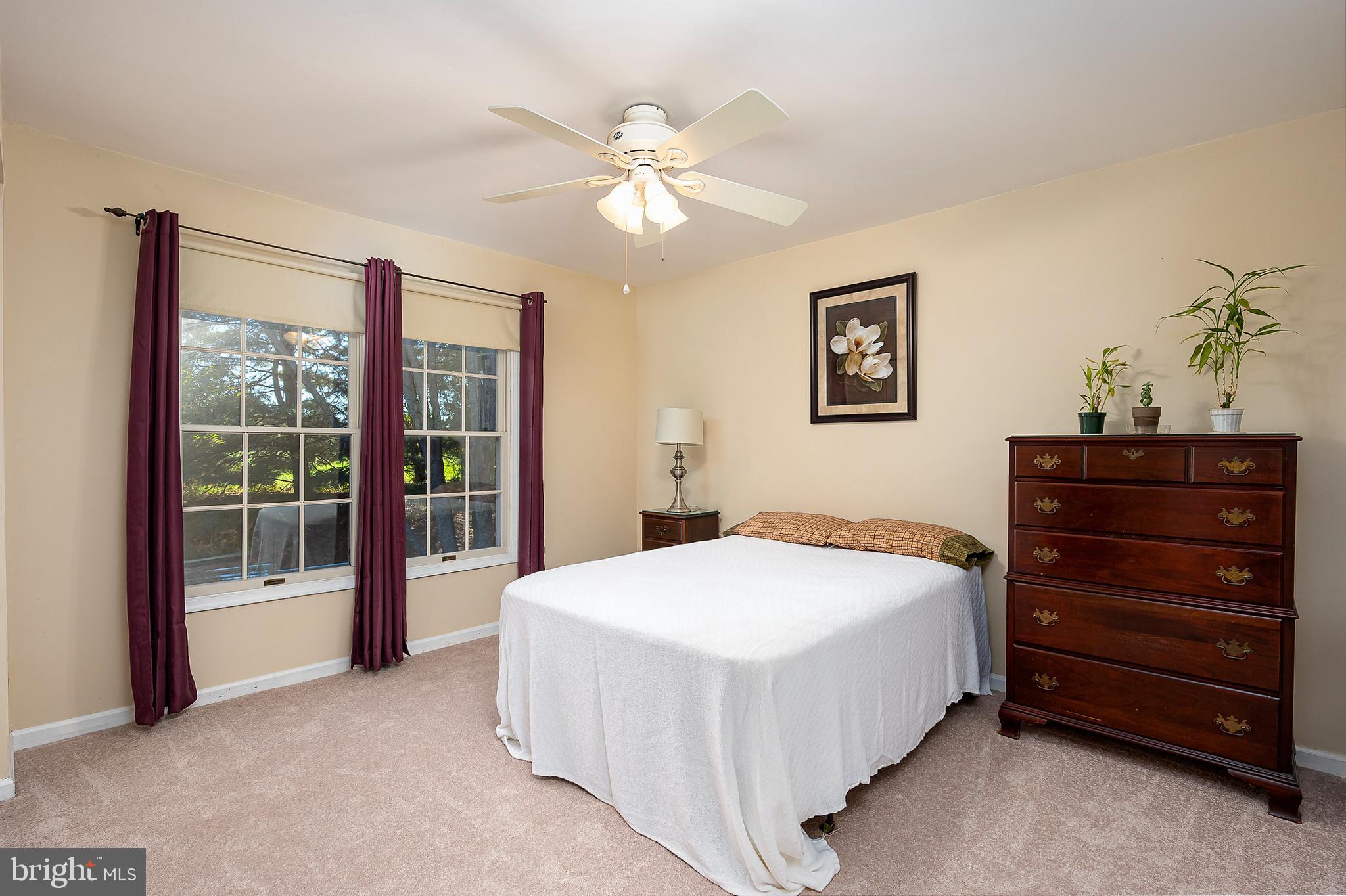 GUNNERS LAKE VILLAGE - Residential