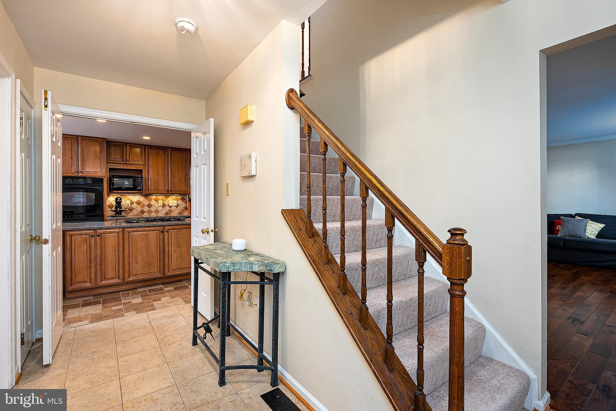 GUNNERS LAKE VILLAGE - Residential