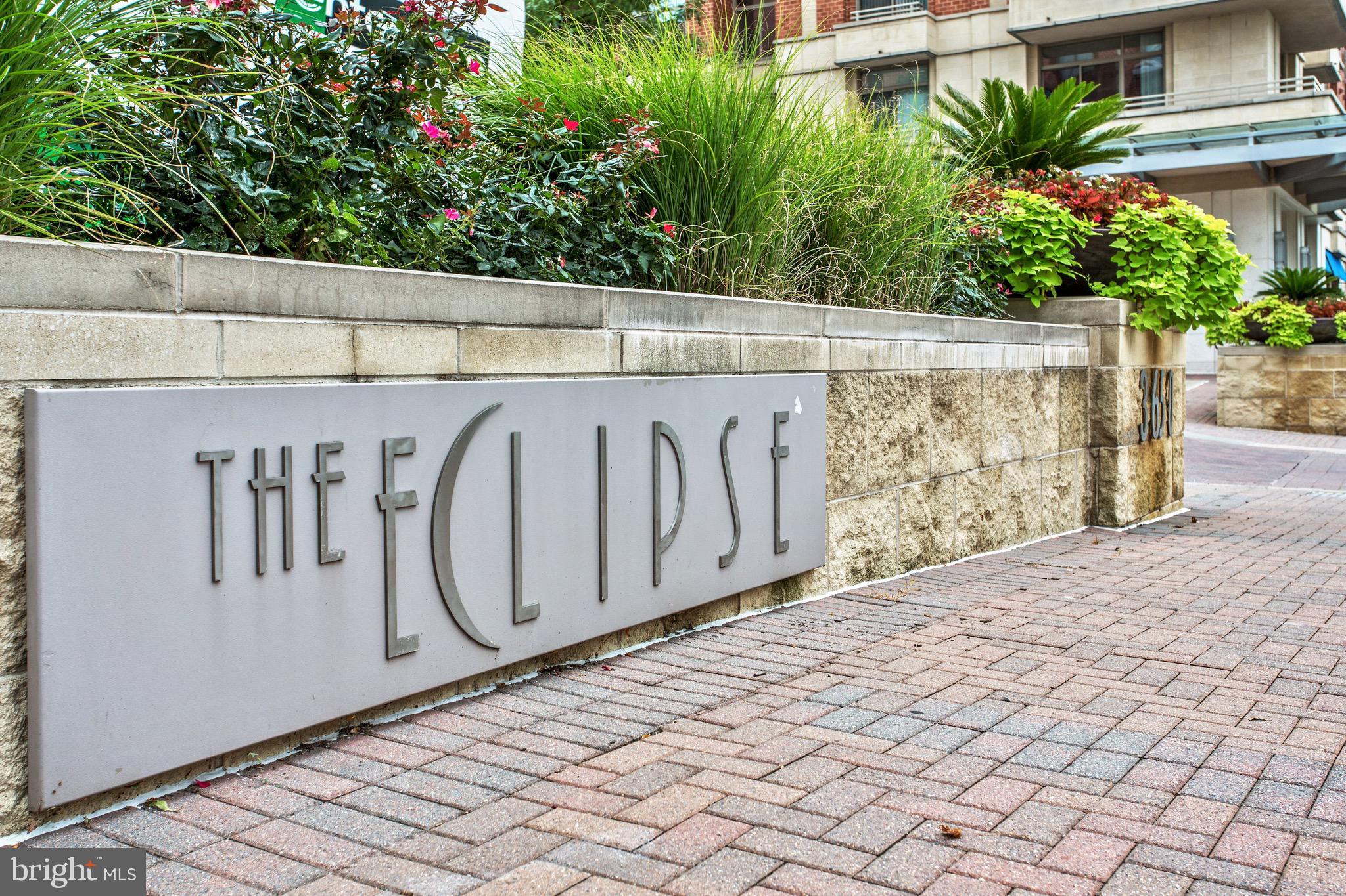 ECLIPSE ON CENTER PARK - Residential