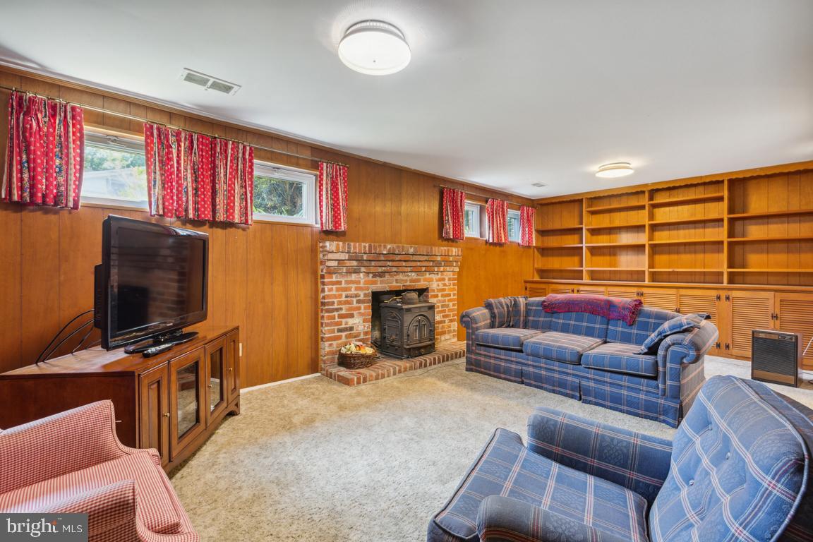 FOXHALL - Residential