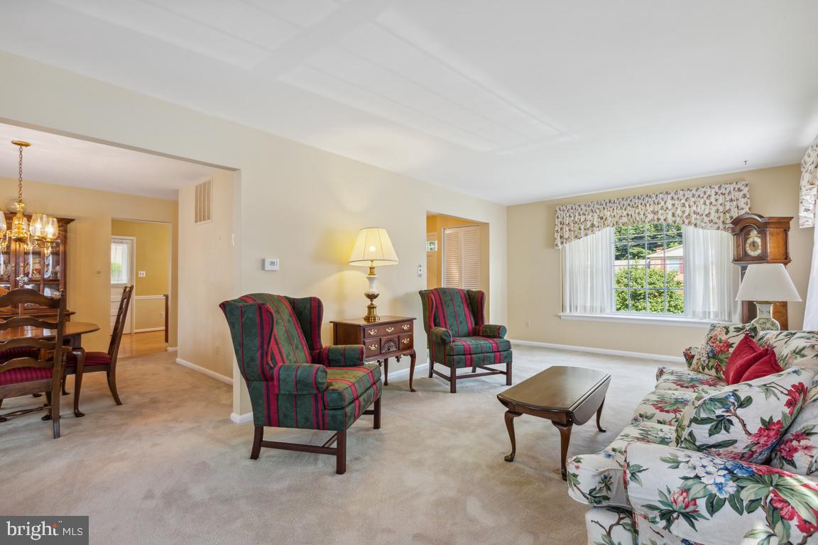 FOXHALL - Residential