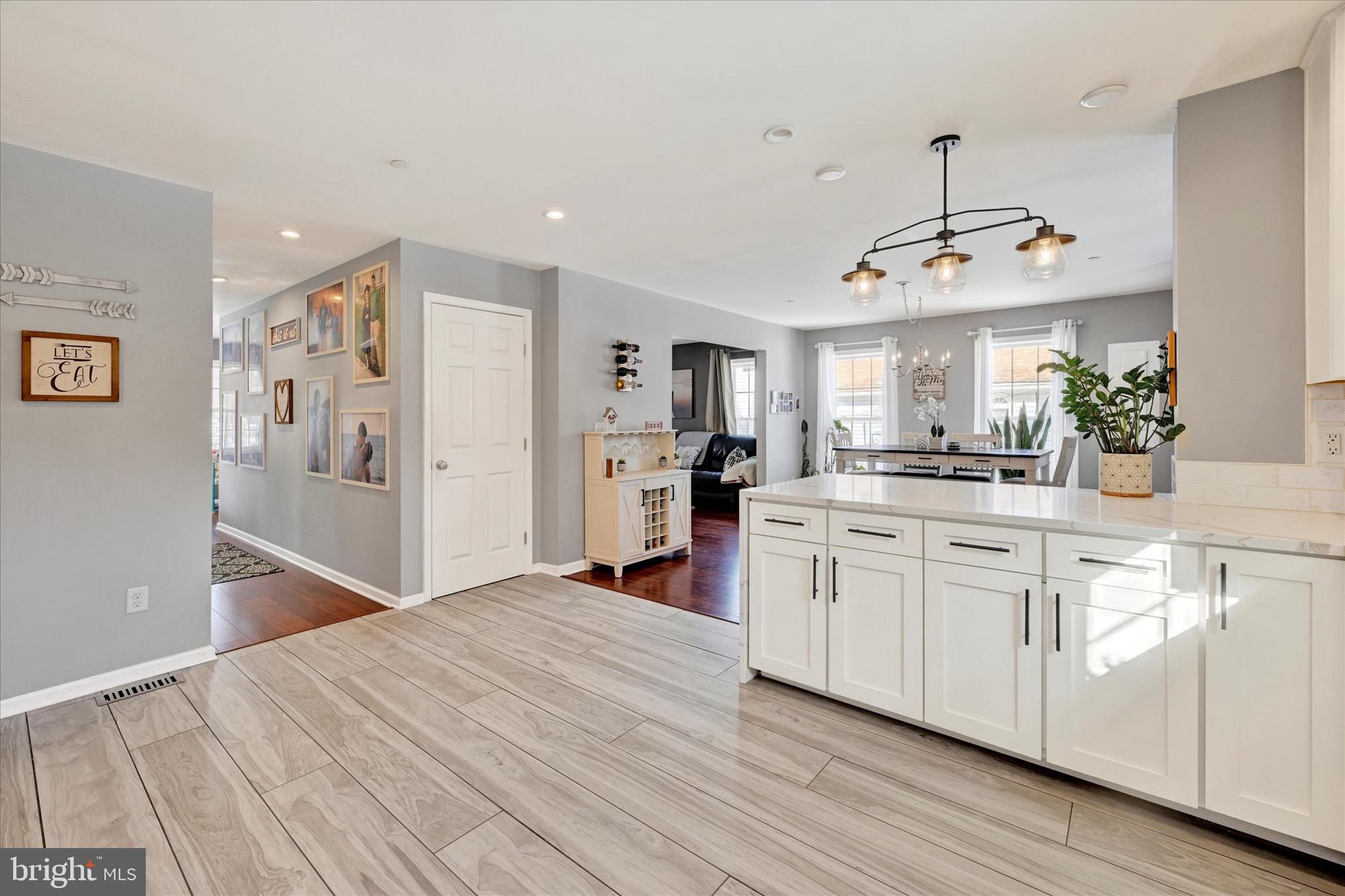 GREEN GABLES - Residential