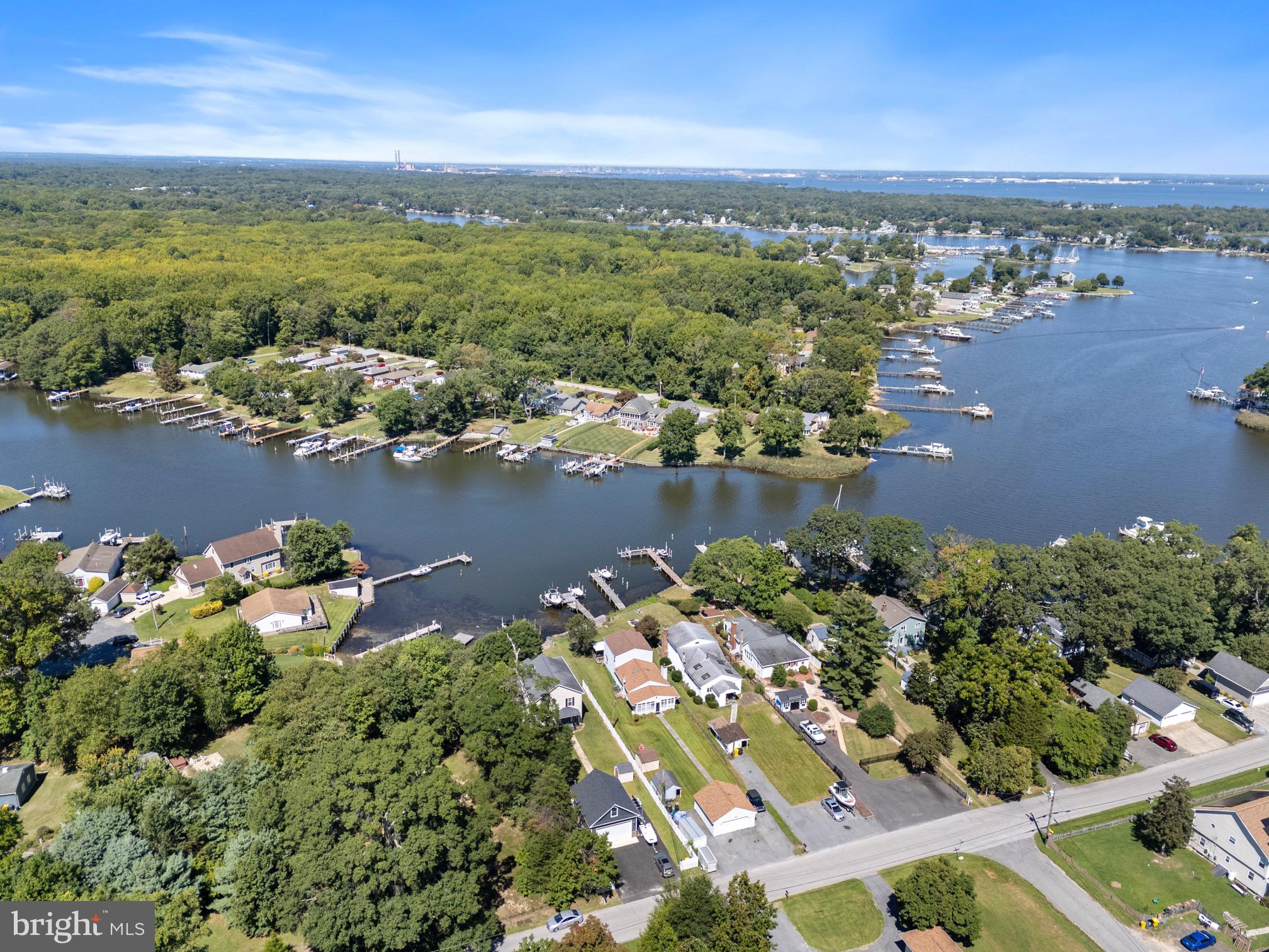 GREEN GABLES - Residential