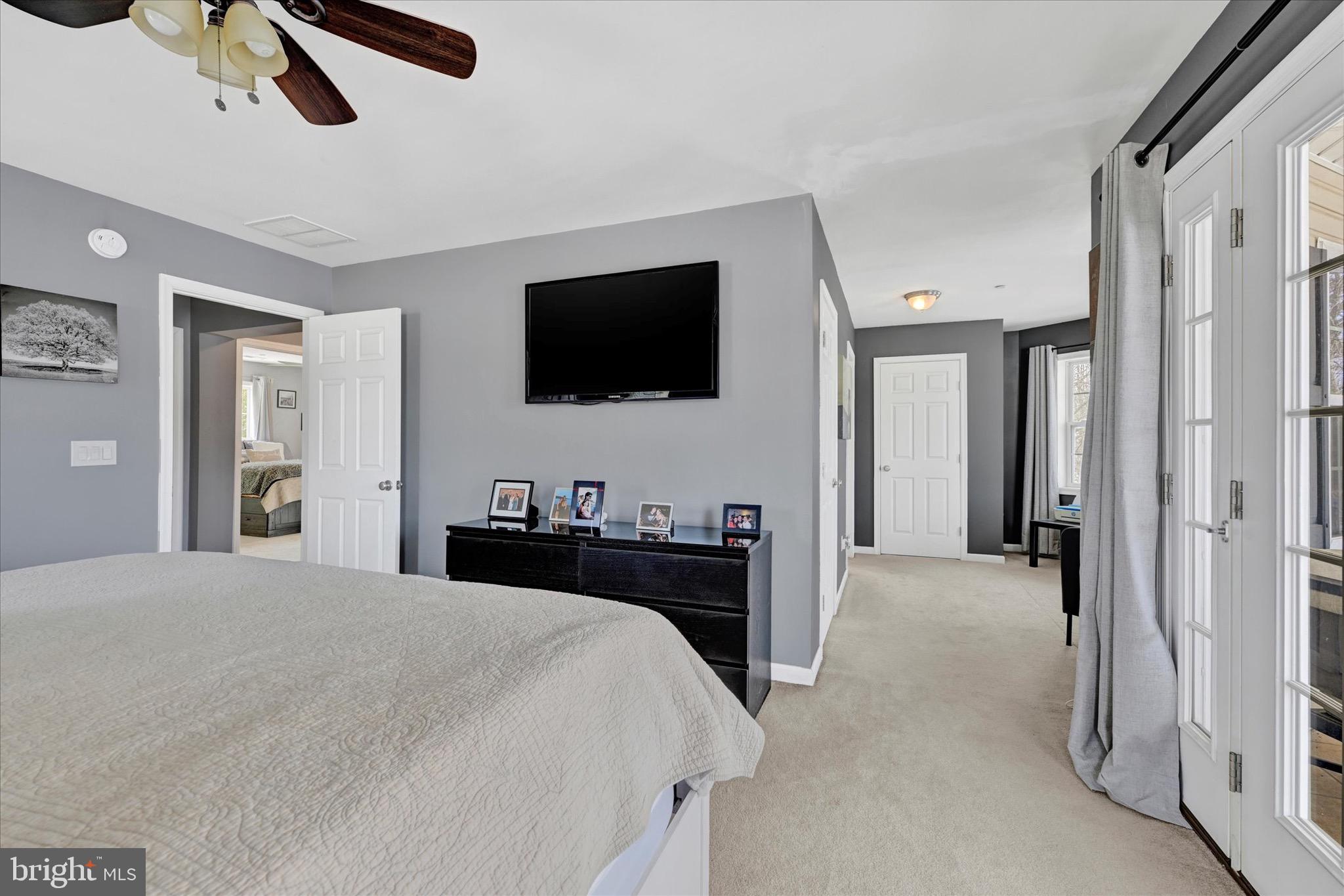 GREEN GABLES - Residential