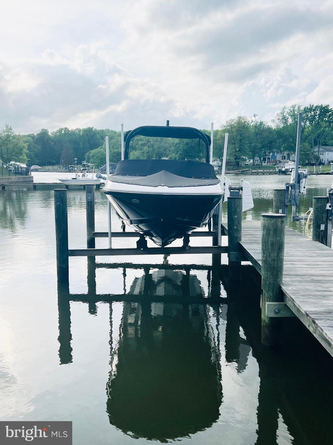 GREEN GABLES - Residential