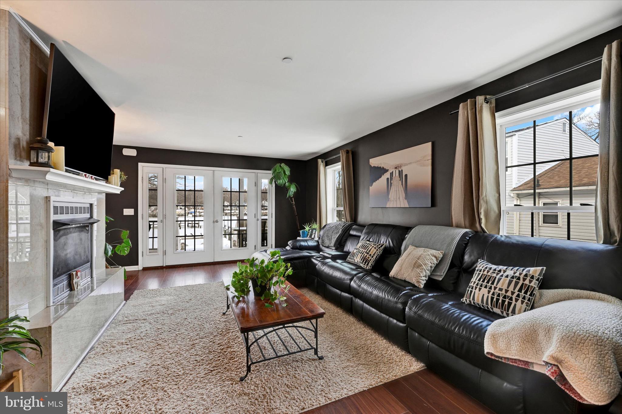 GREEN GABLES - Residential