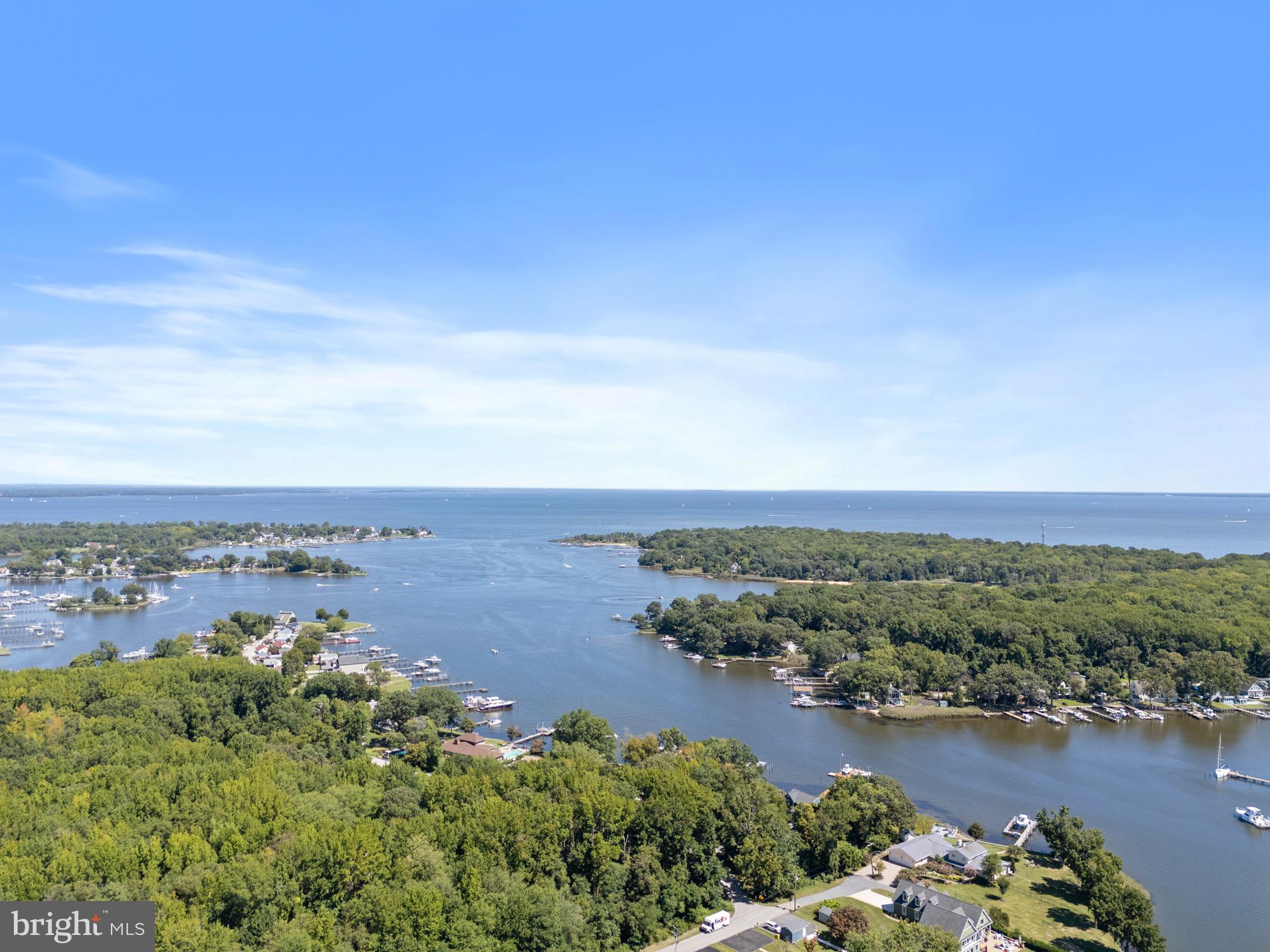 GREEN GABLES - Residential