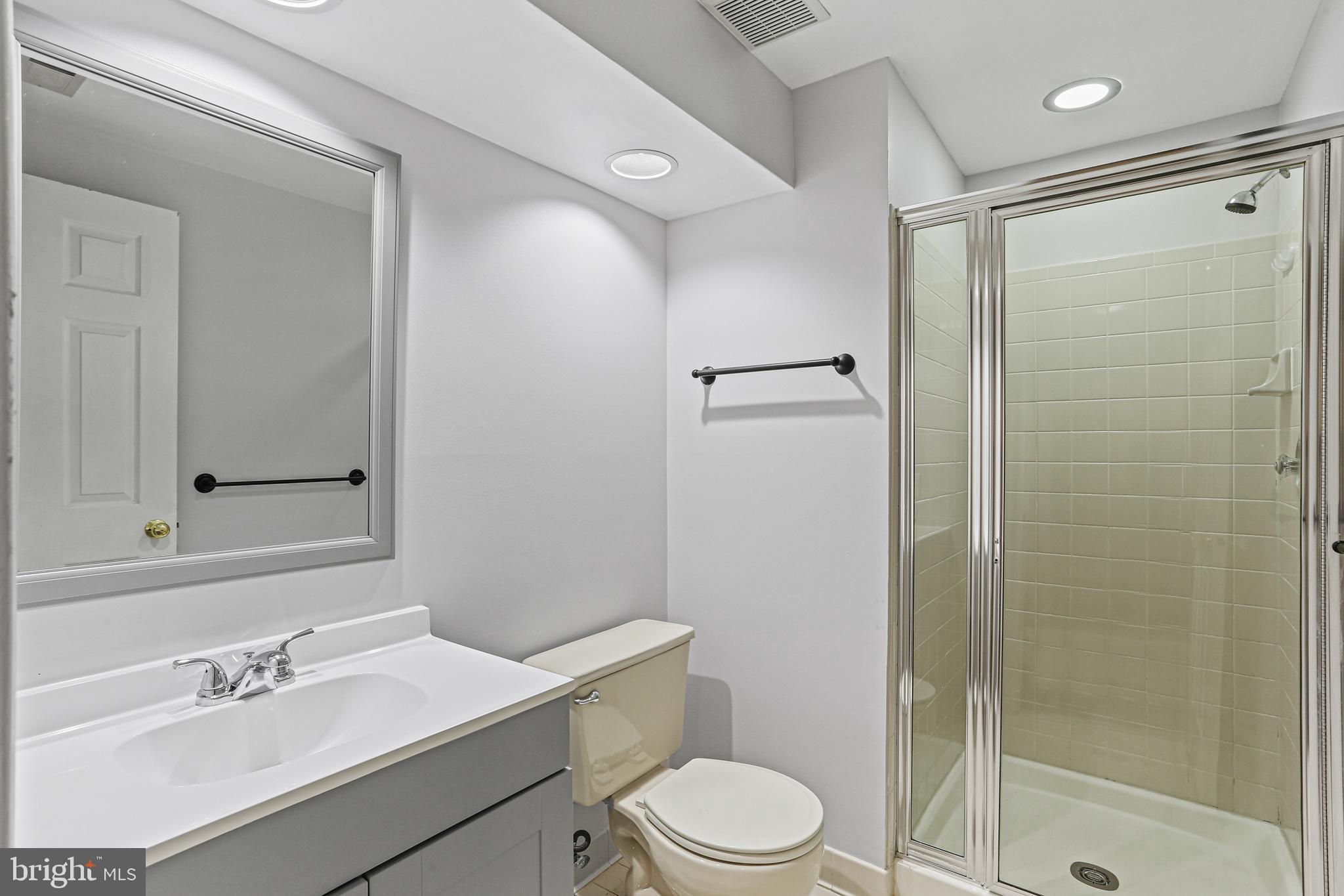 BOWLING BROOK FARMS - Residential Lease