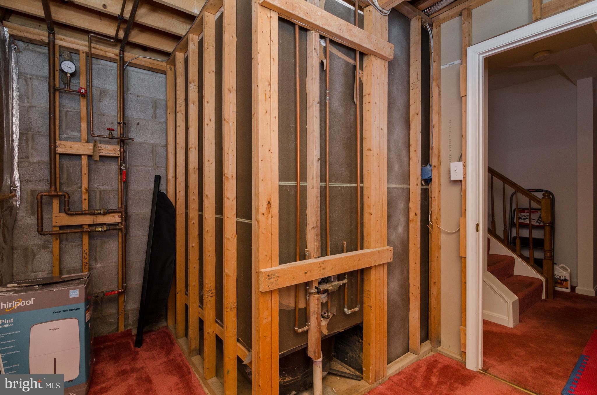 ROSE HILL FALLS - Residential