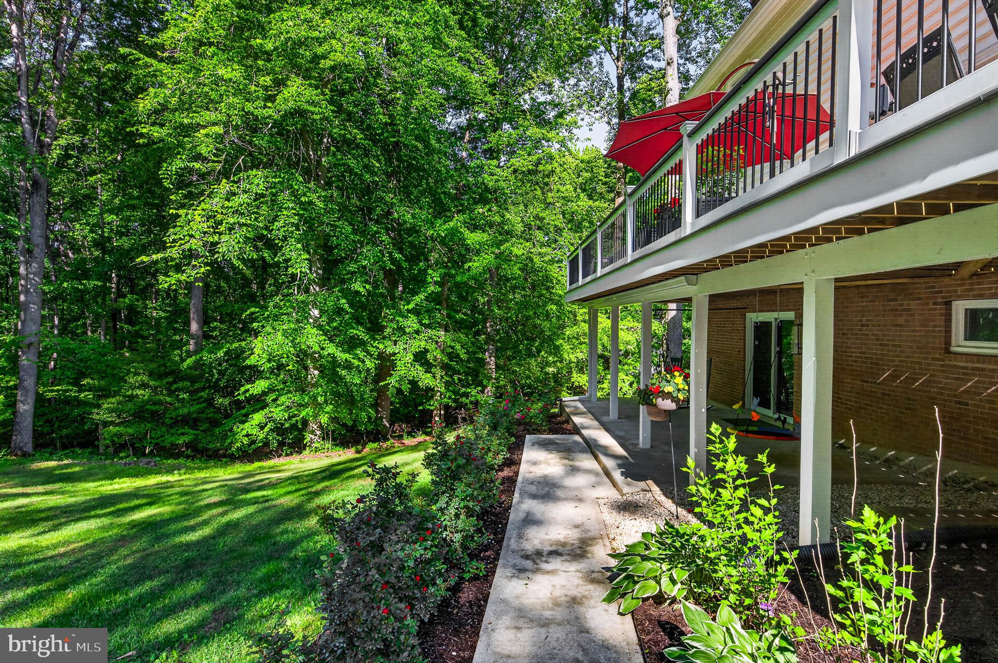 HAMPTON MANOR ESTATES - Residential