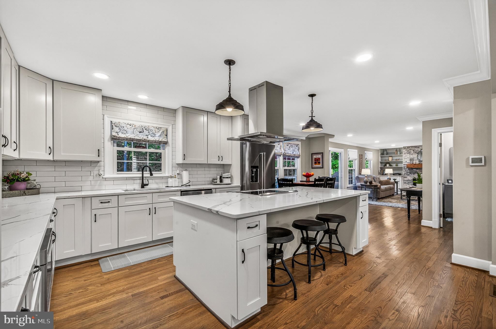 HAMPTON MANOR ESTATES - Residential
