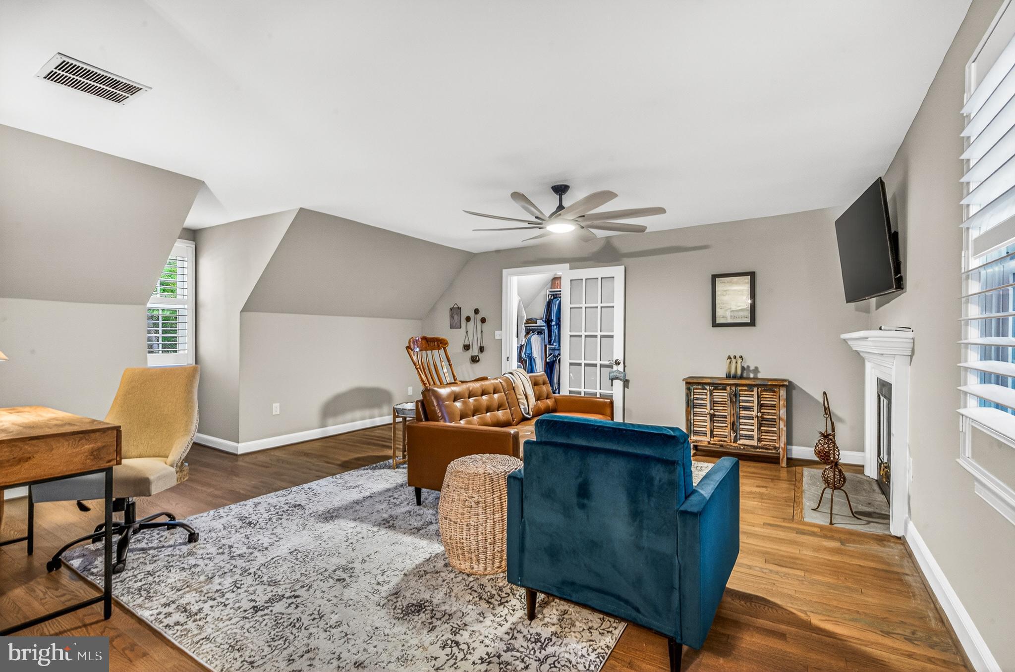 HAMPTON MANOR ESTATES - Residential