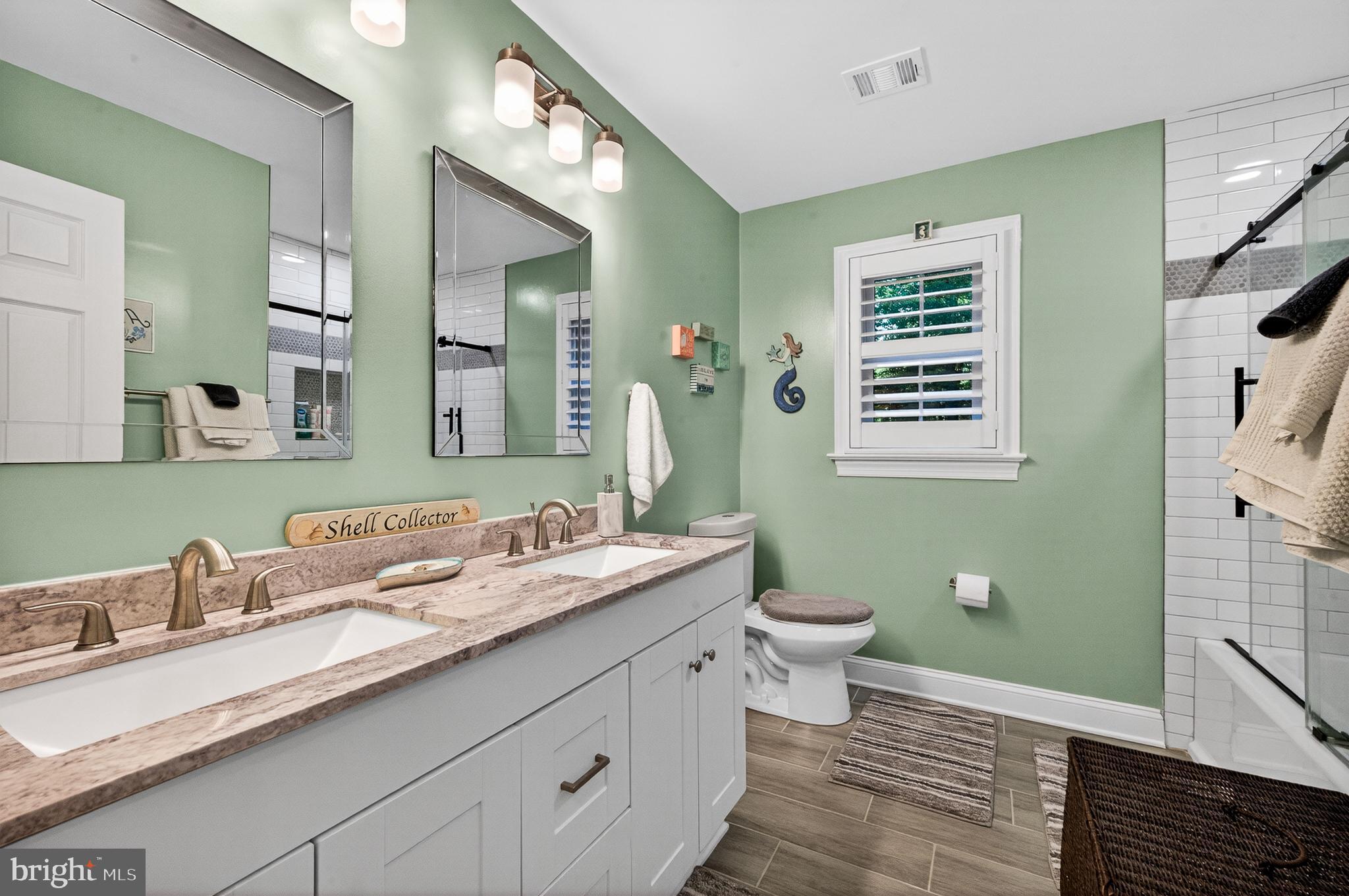 HAMPTON MANOR ESTATES - Residential