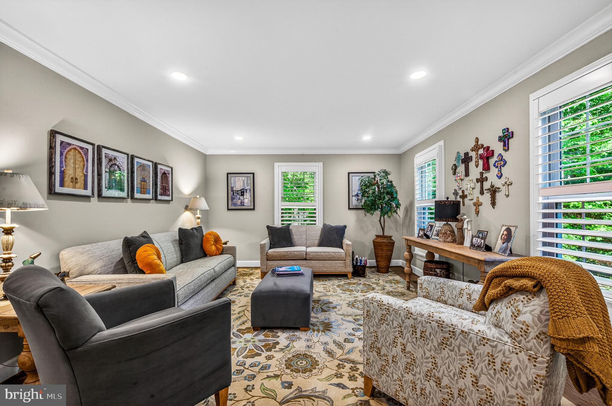 HAMPTON MANOR ESTATES - Residential