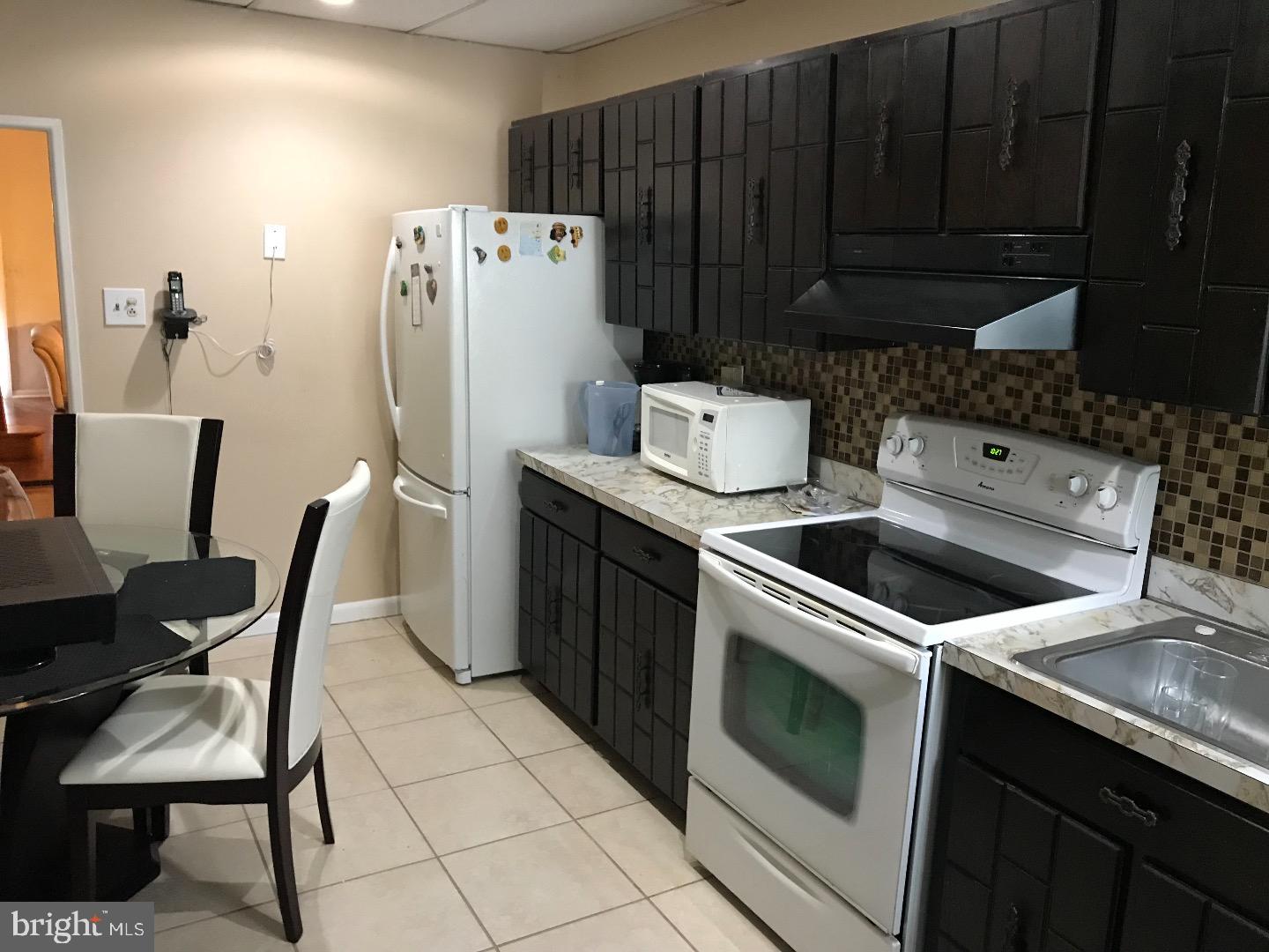 WEST PHILADELPHIA - Residential